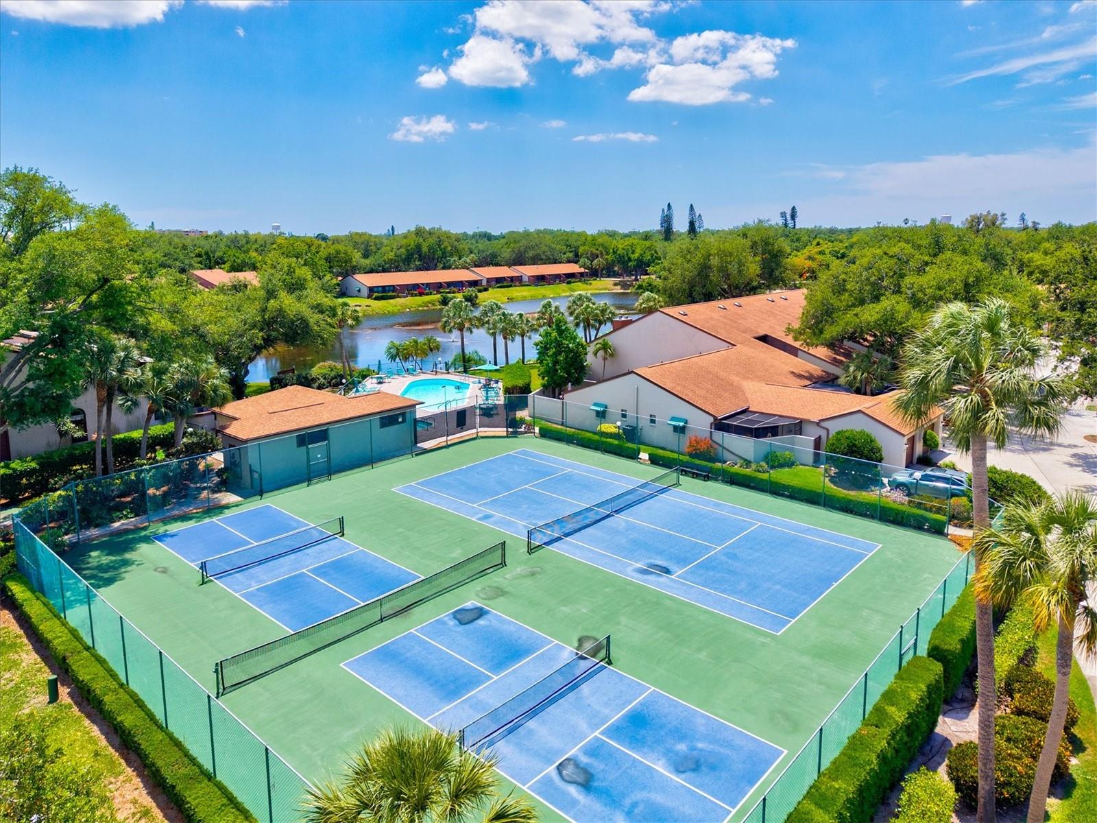 4612 PARK LAKE TER N, BRADENTON, FL, 34209
