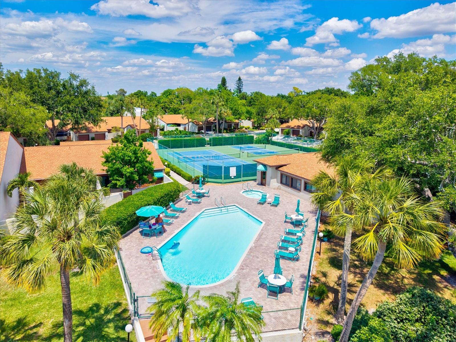 4612 PARK LAKE TER N, BRADENTON, FL, 34209
