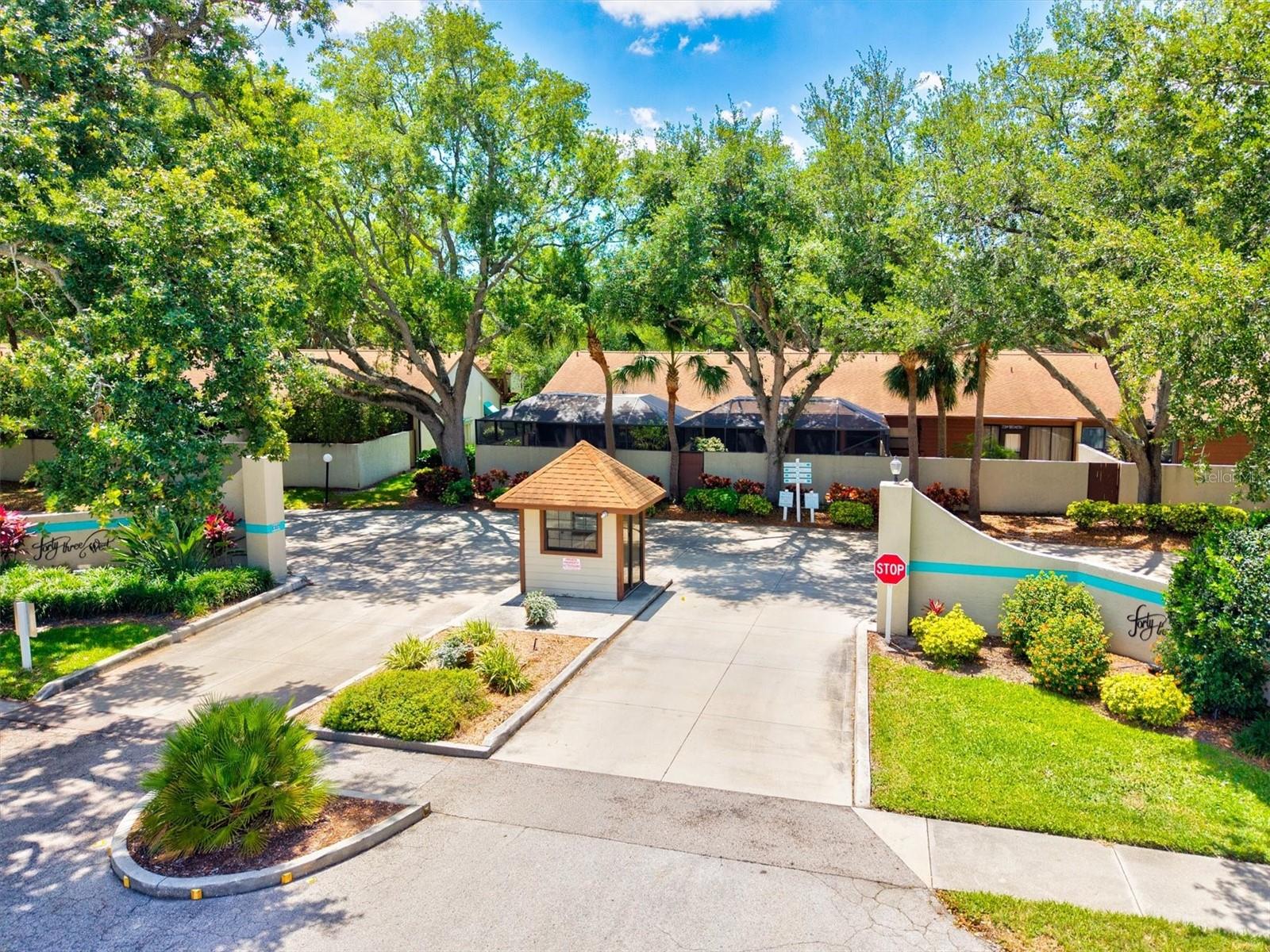4612 PARK LAKE TER N, BRADENTON, FL, 34209
