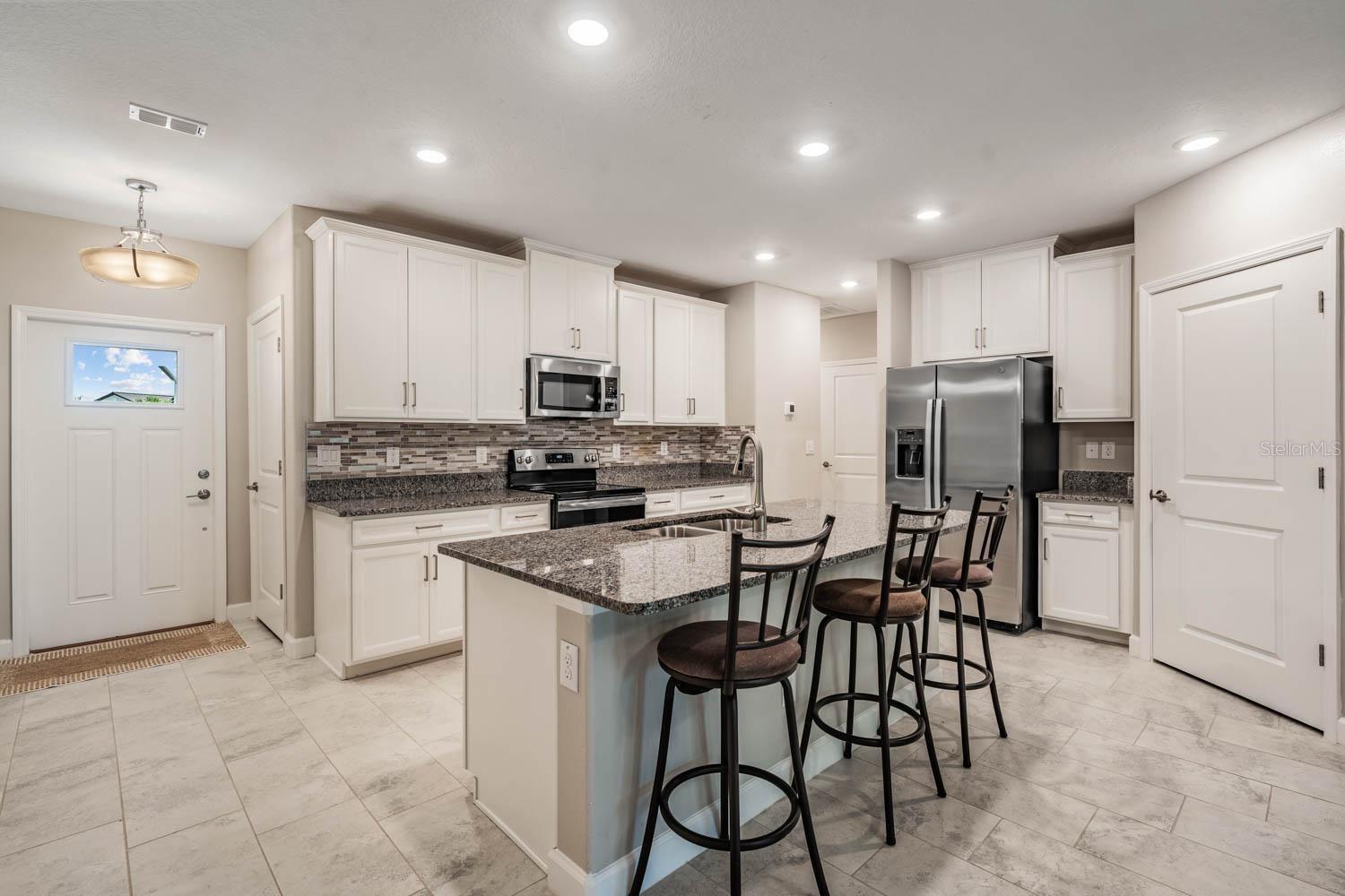 10246 ECHO DOCK LOOP, SAN ANTONIO, FL, 33576
