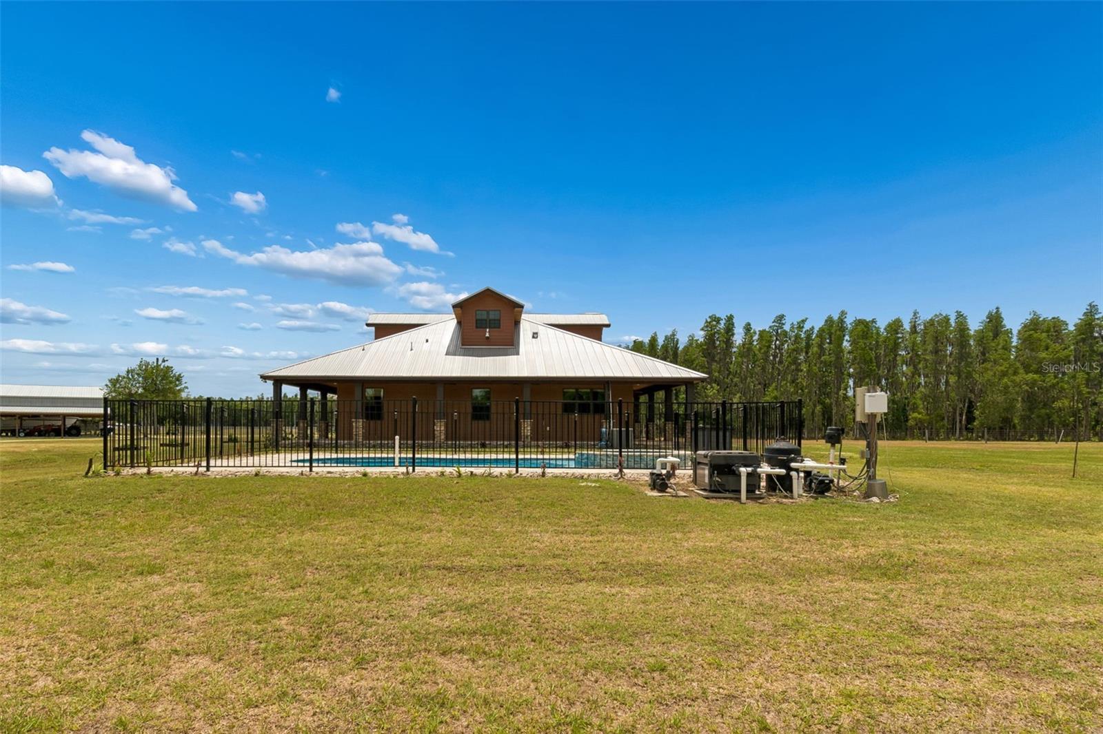 41451 NIPPER RD, ZEPHYRHILLS, FL, 33540