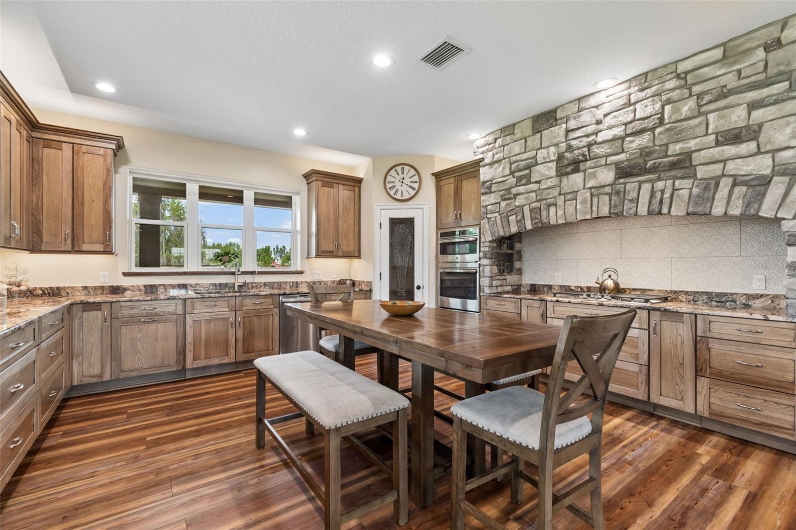 41451 NIPPER RD, ZEPHYRHILLS, FL, 33540