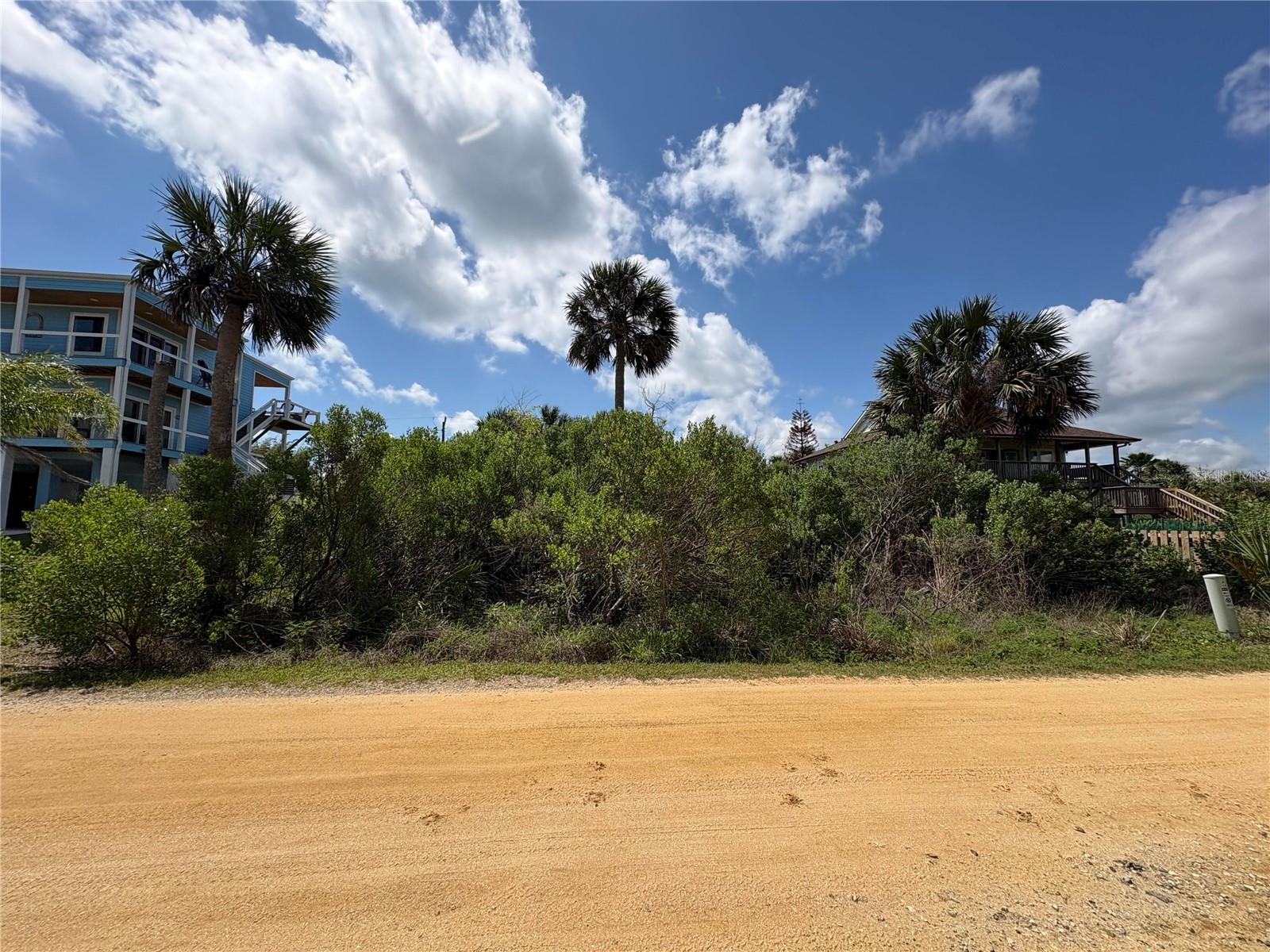 16 OCEANSIDE DR, PALM COAST, FL, 32137