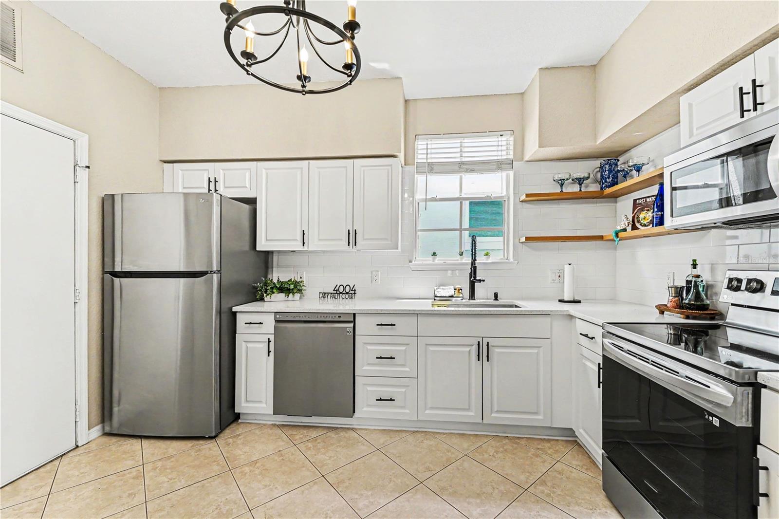 4004 LADY PALM CT, TAMPA, FL, 33624