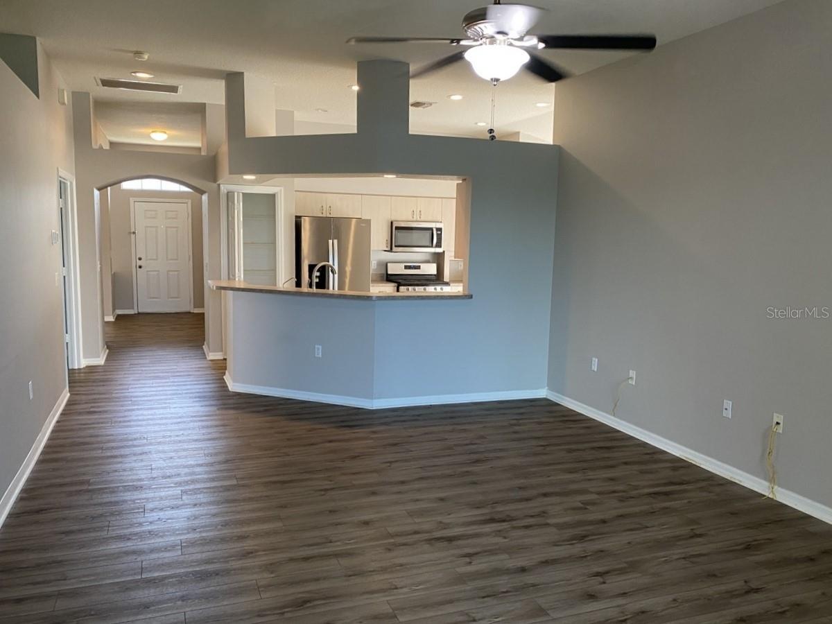 28826 RAINDANCE AVE, WESLEY CHAPEL, FL, 33543