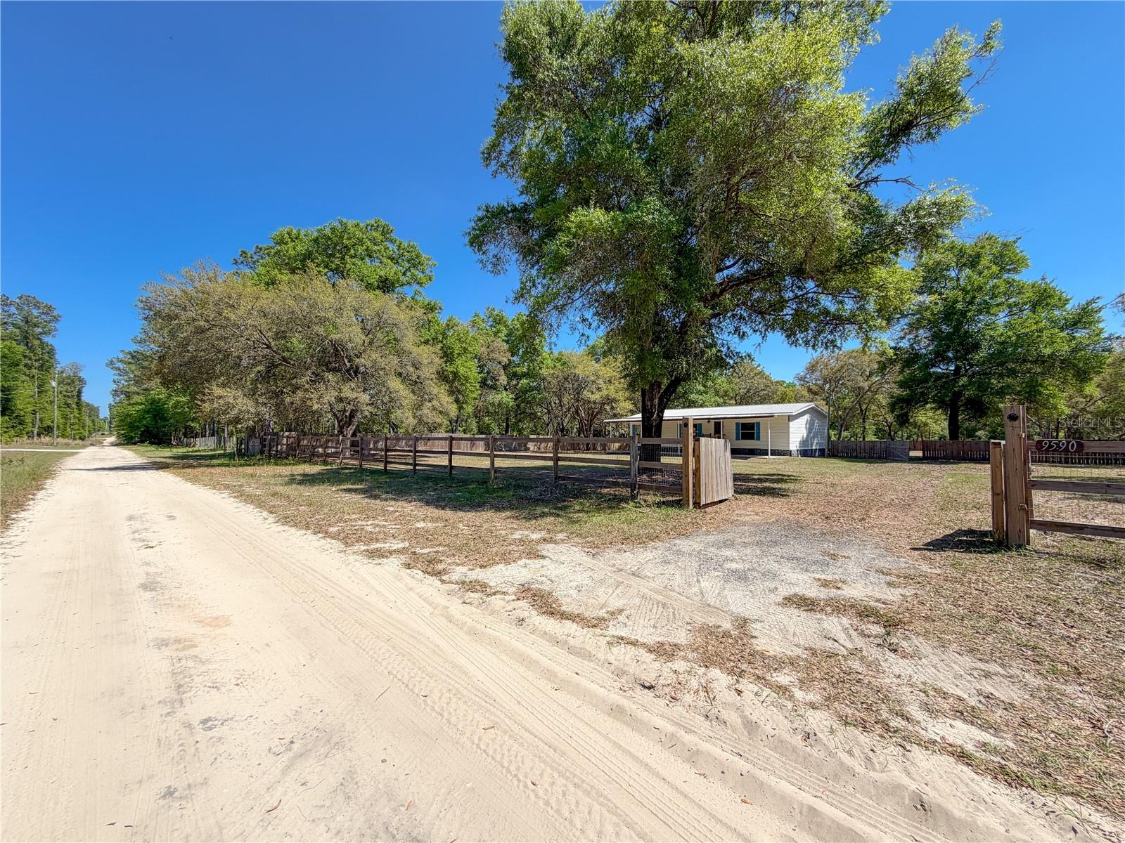 9590 NE 78TH LN, BRONSON, FL, 32621