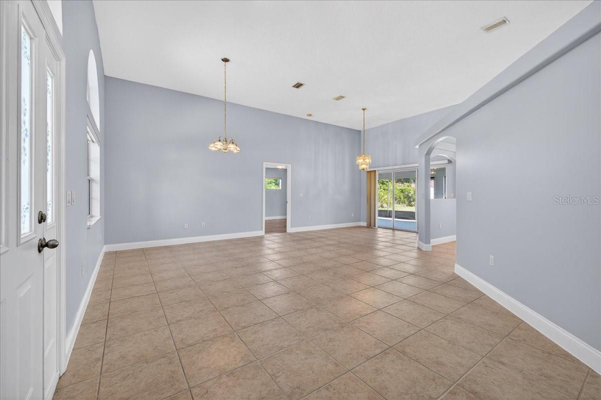 28 FRENEAU LN, PALM COAST, FL, 32137