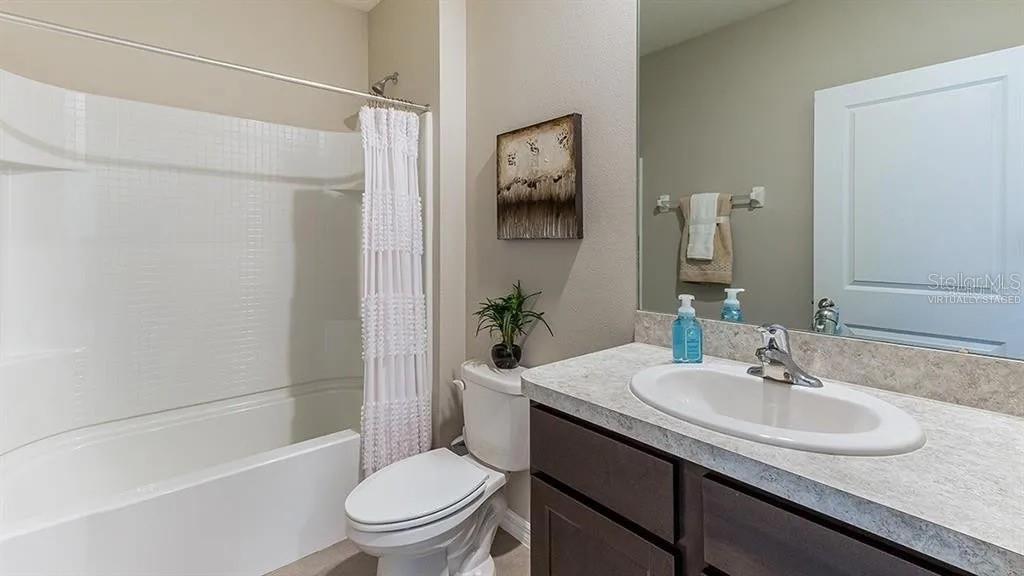17214 HARVEST MOON WAY, BRADENTON, FL, 34211