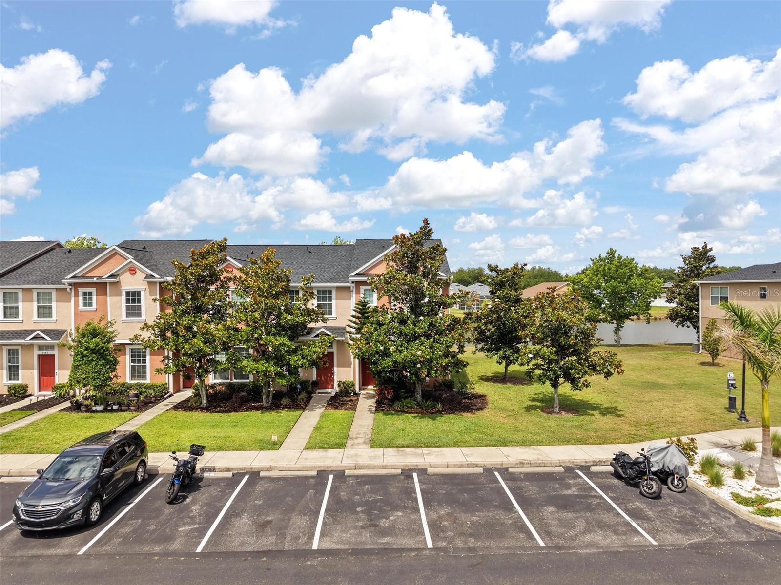 6981 TOWERING SPRUCE DR, RIVERVIEW, FL, 33578