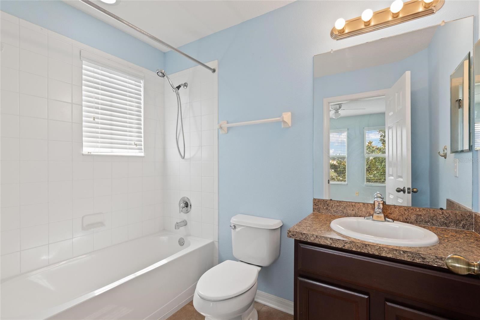 6981 TOWERING SPRUCE DR, RIVERVIEW, FL, 33578