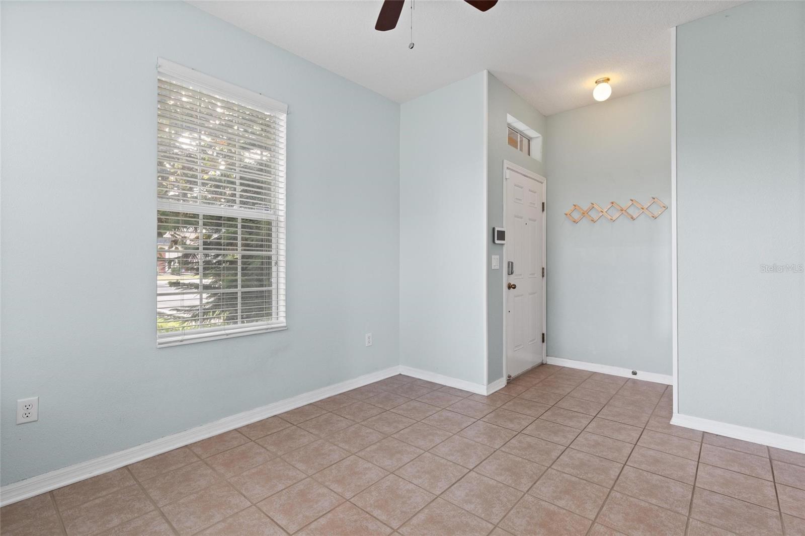 6981 TOWERING SPRUCE DR, RIVERVIEW, FL, 33578