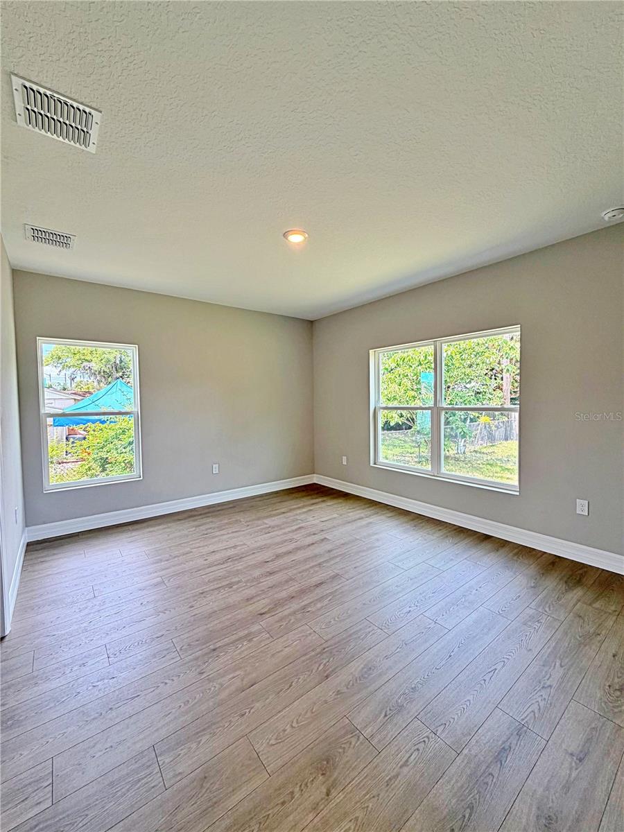 5023 OLD CHENEY HWY, ORLANDO, FL, 32807