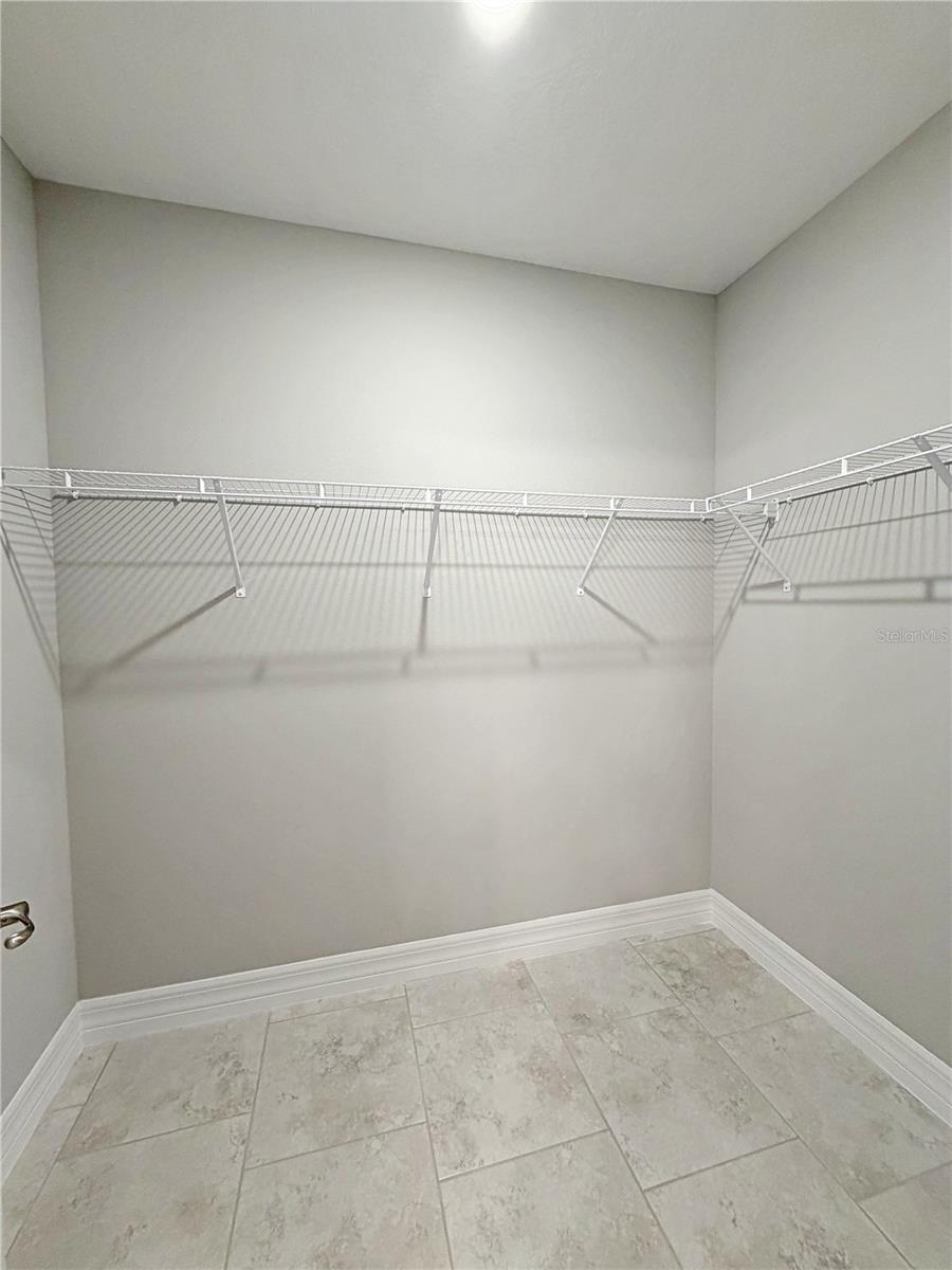5023 OLD CHENEY HWY, ORLANDO, FL, 32807