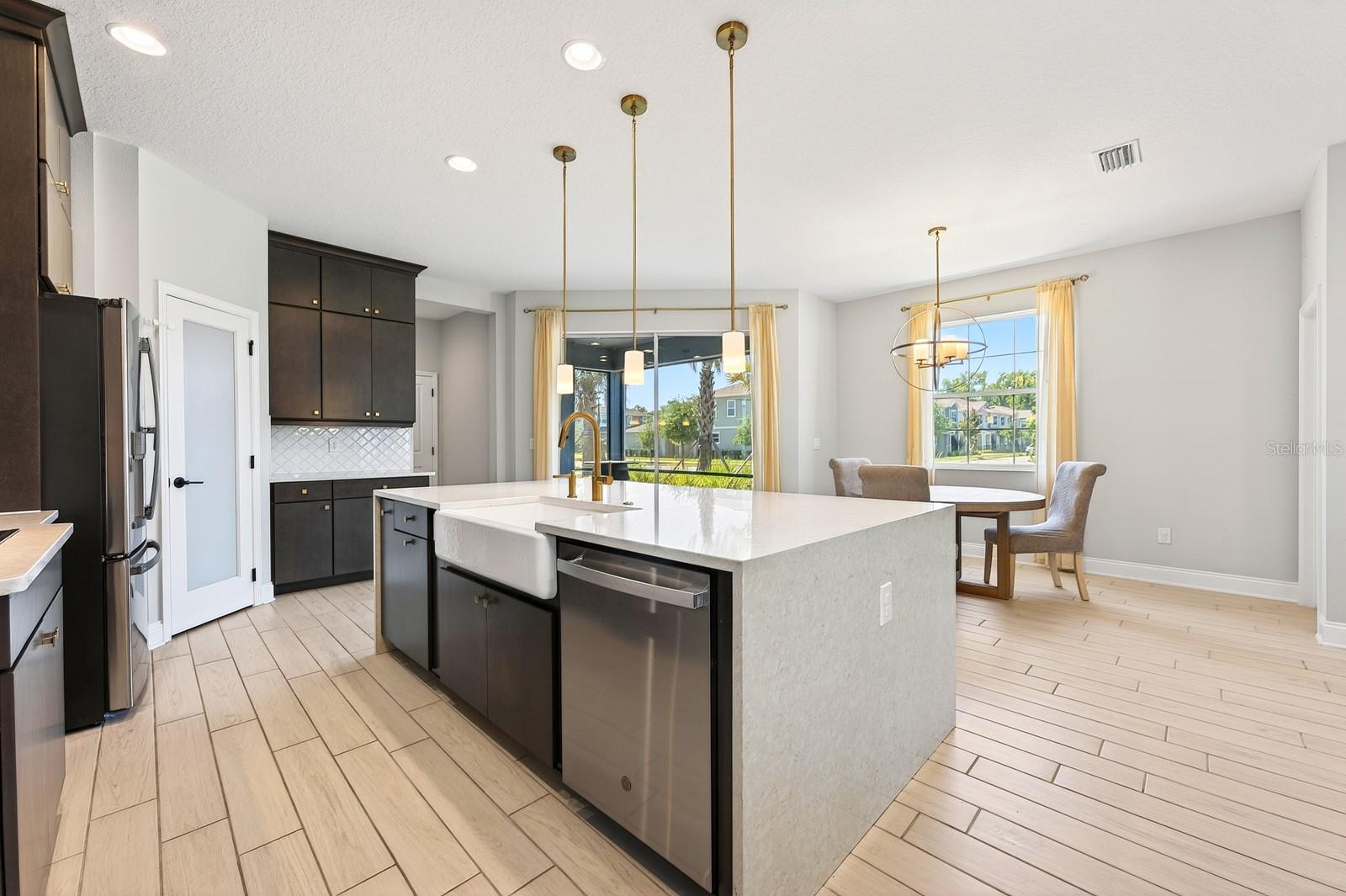 640 DOGFISH LN, DEBARY, FL, 32713