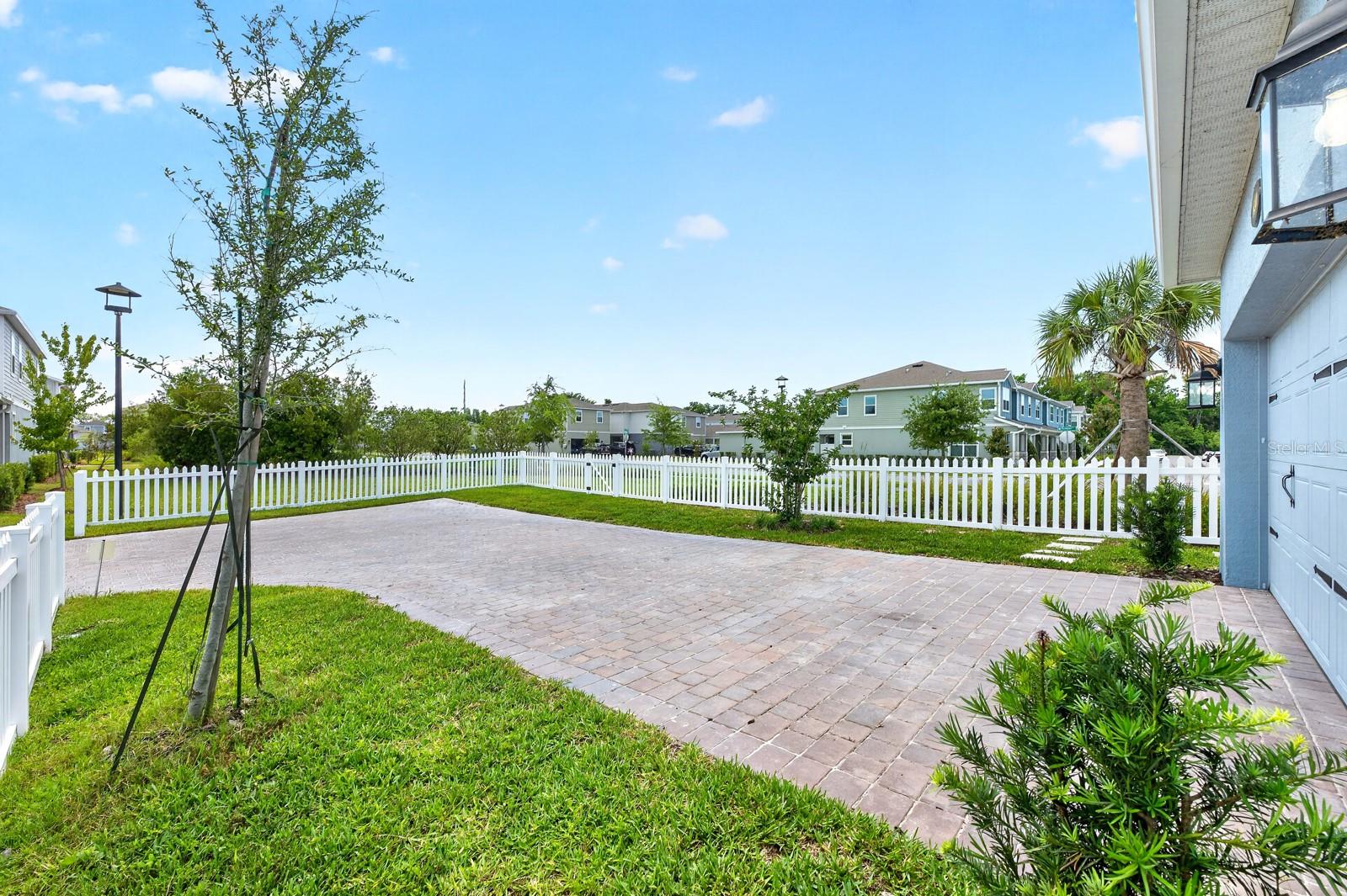 640 DOGFISH LN, DEBARY, FL, 32713