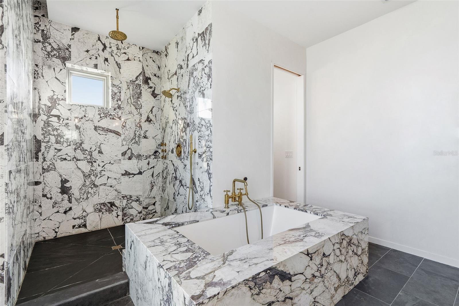 1209 E CUMBERLAND AVE #2902, TAMPA, FL, 33602
