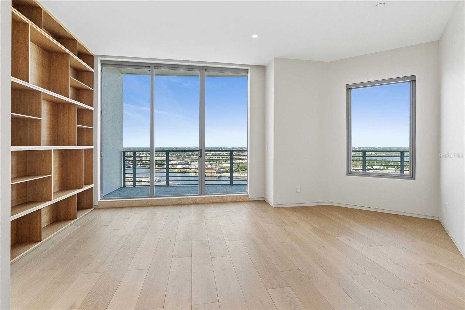 1209 E CUMBERLAND AVE #2902, TAMPA, FL, 33602