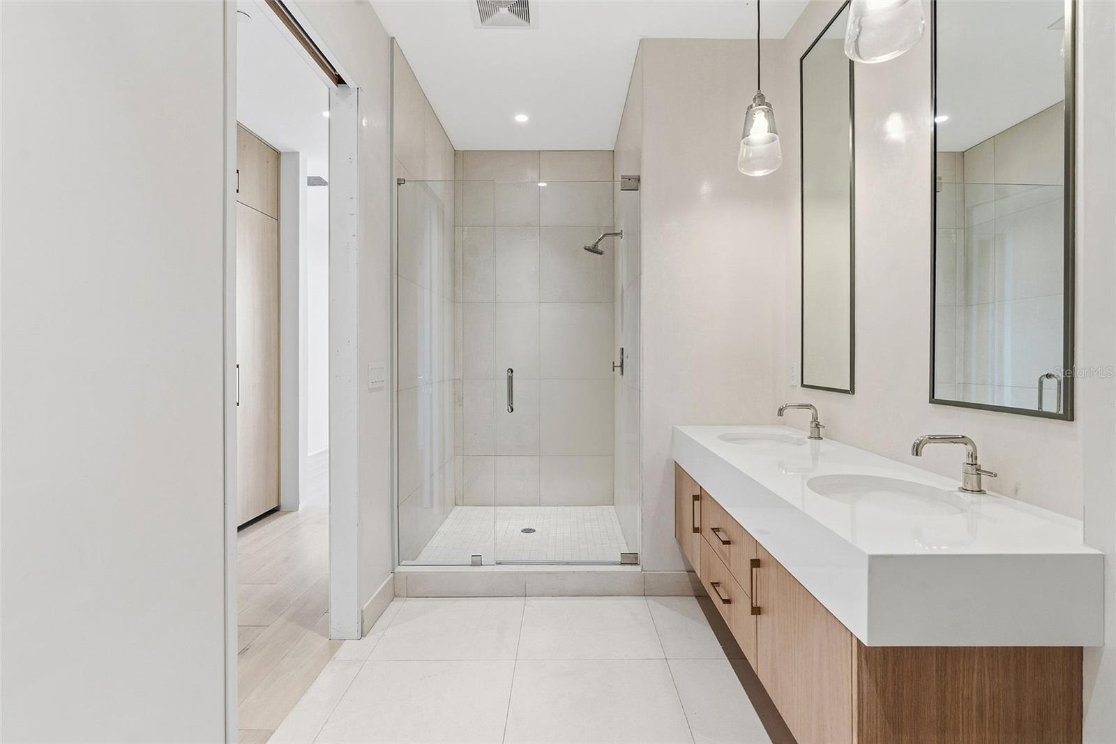 1209 E CUMBERLAND AVE #2902, TAMPA, FL, 33602