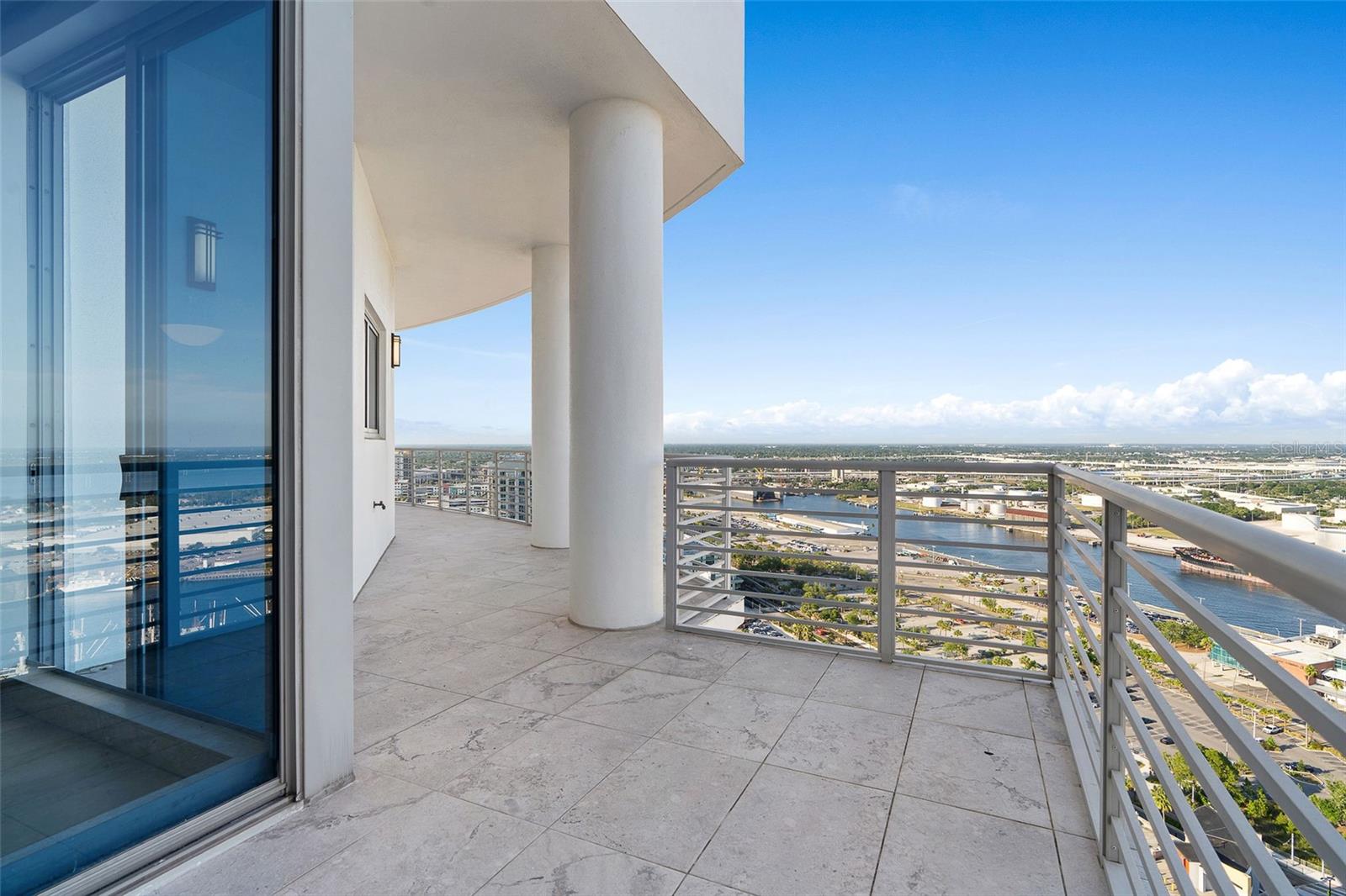 1209 E CUMBERLAND AVE #2902, TAMPA, FL, 33602