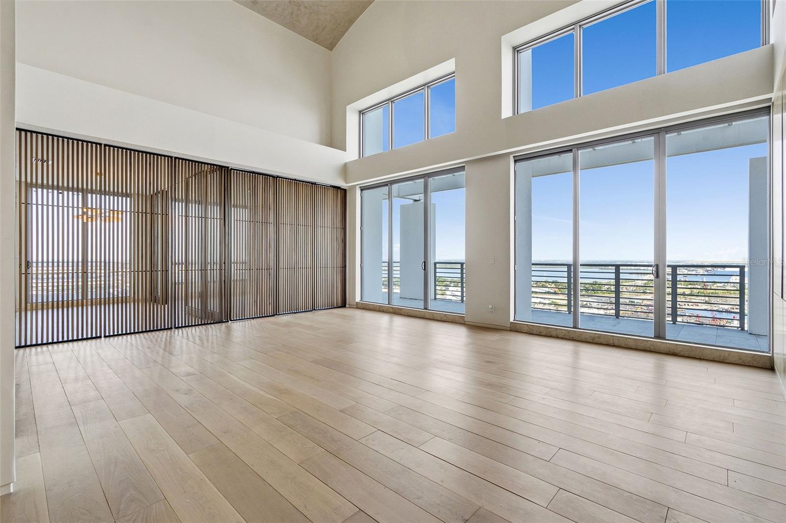 1209 E CUMBERLAND AVE #2902, TAMPA, FL, 33602