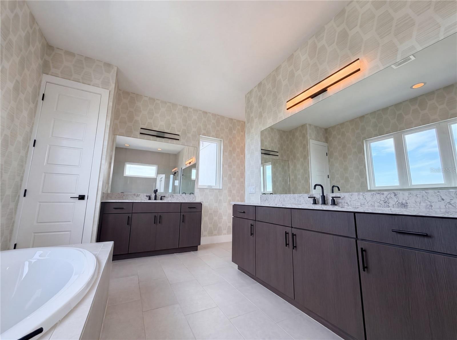 5911 REDBAY BLVD, BRADENTON, FL, 34210