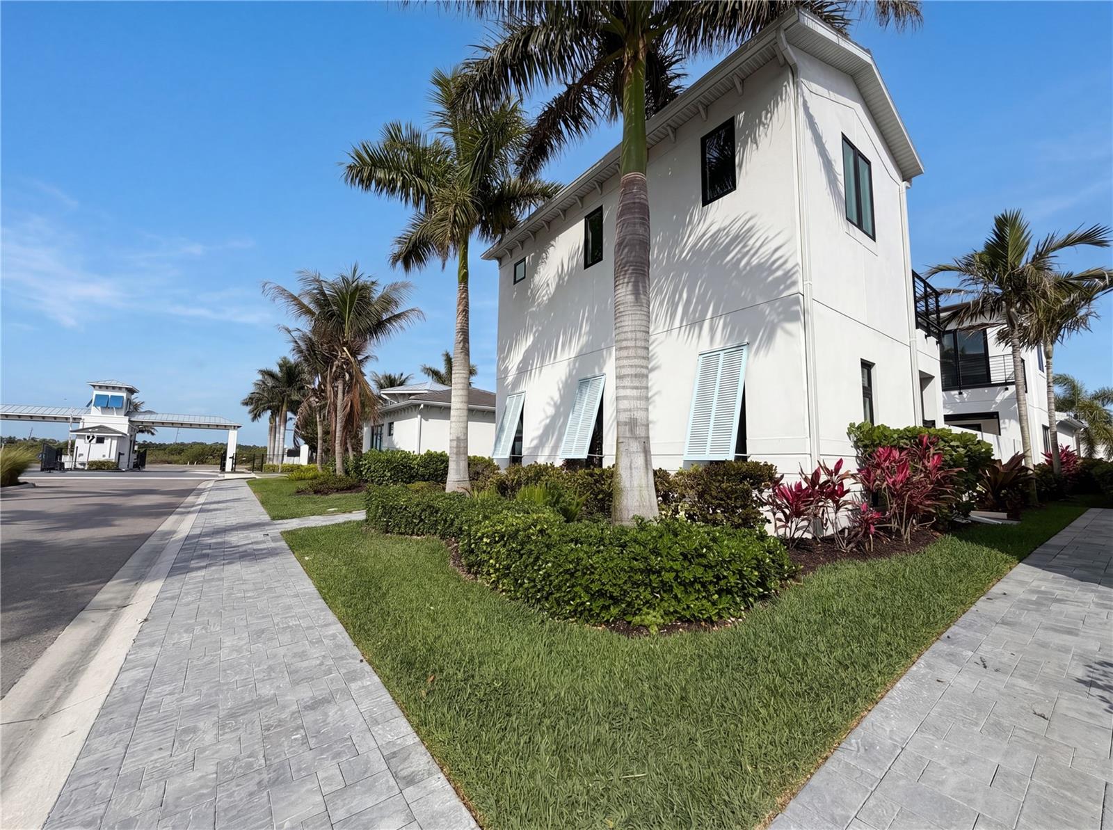 5911 REDBAY BLVD, BRADENTON, FL, 34210