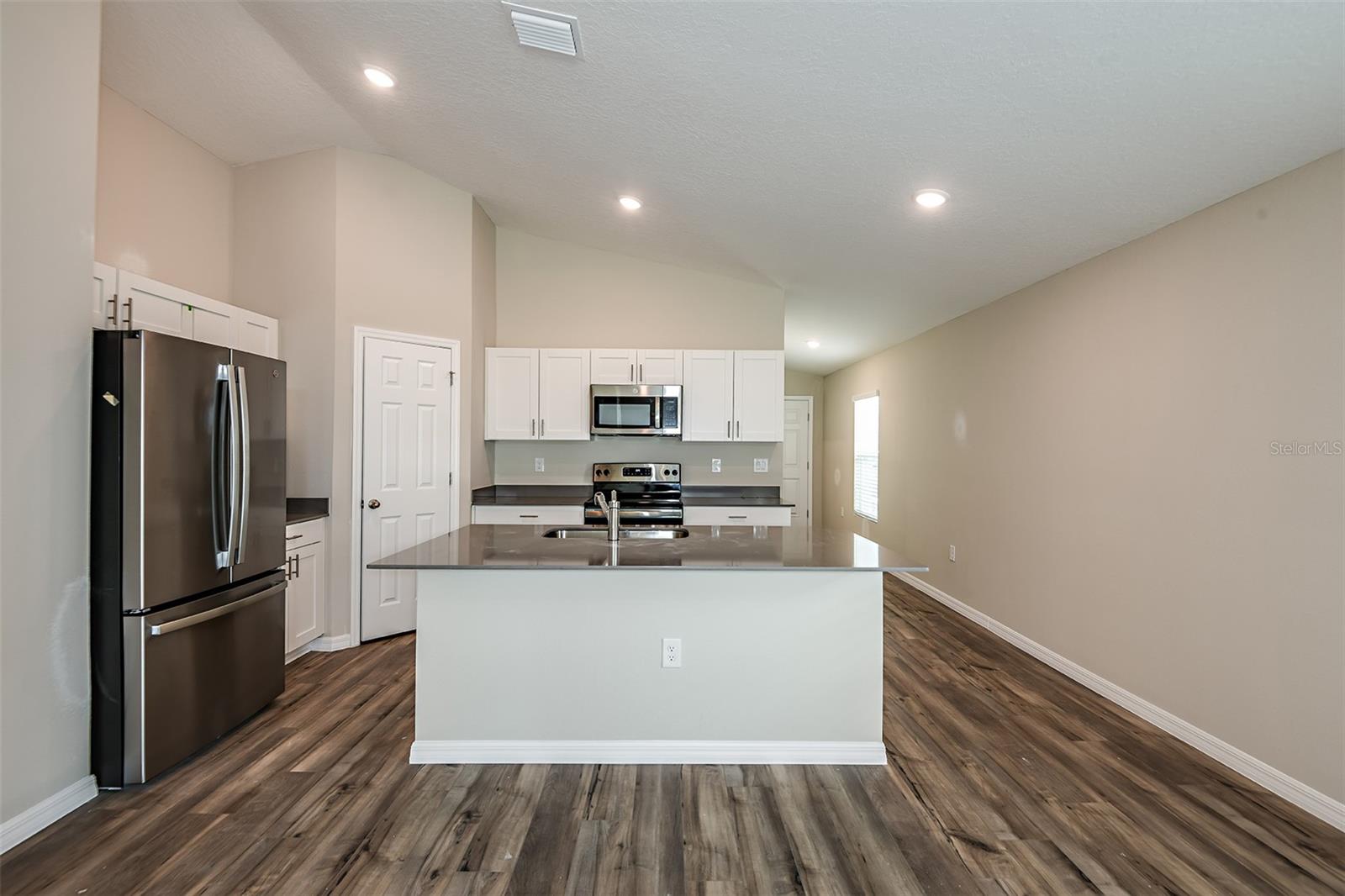 33722 NOBLE CREEK PL, DADE CITY, FL, 33525