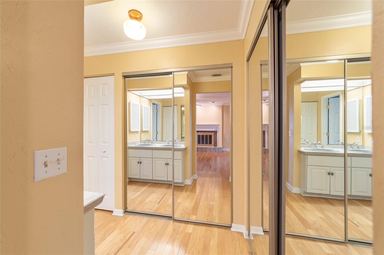 1927 SE 37TH COURT CIR, OCALA, FL, 34471