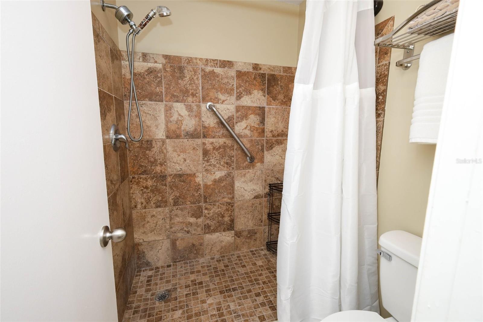 658 WOODRIDGE DR, FERN PARK, FL, 32730