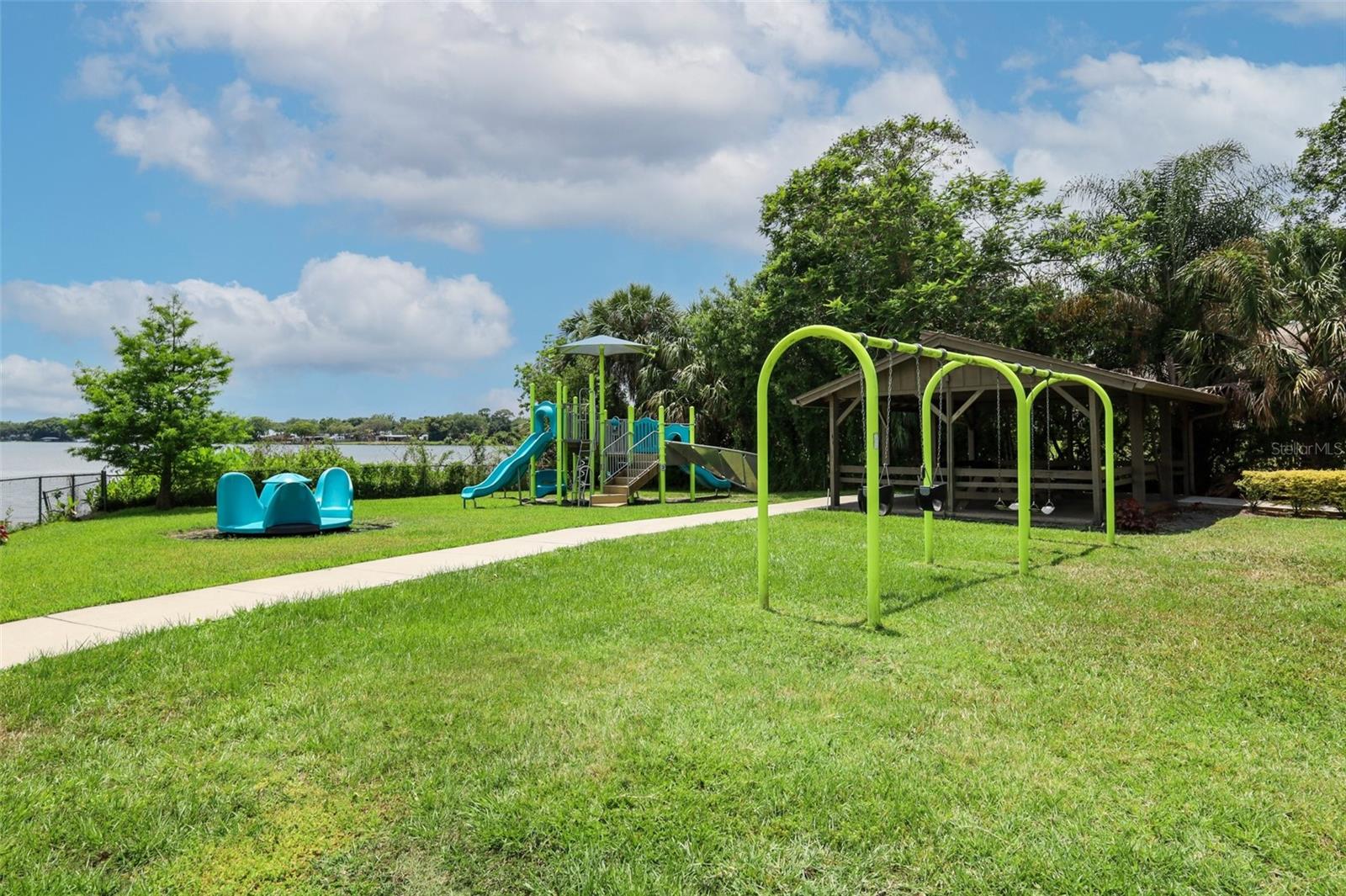 658 WOODRIDGE DR, FERN PARK, FL, 32730