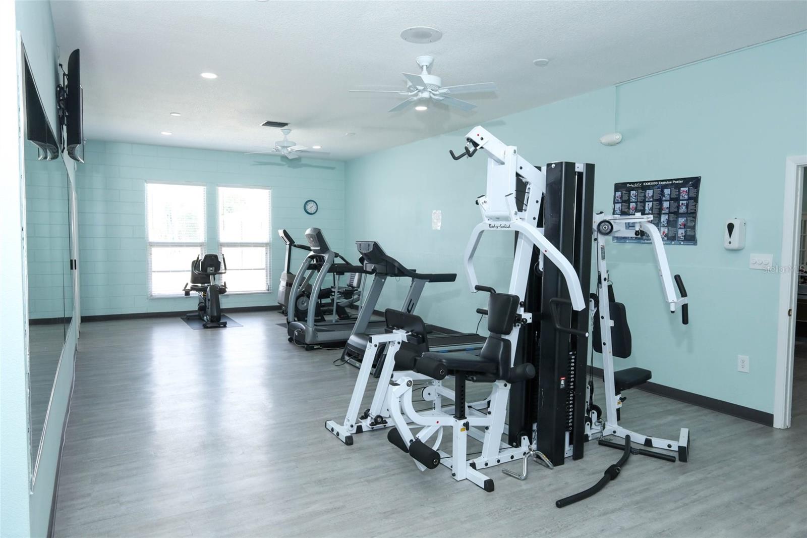 658 WOODRIDGE DR, FERN PARK, FL, 32730