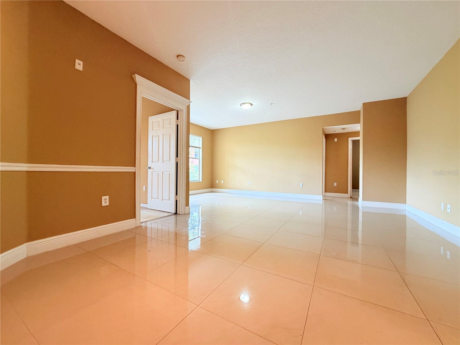 5524 METROWEST BLVD #10-203, ORLANDO, FL, 32811