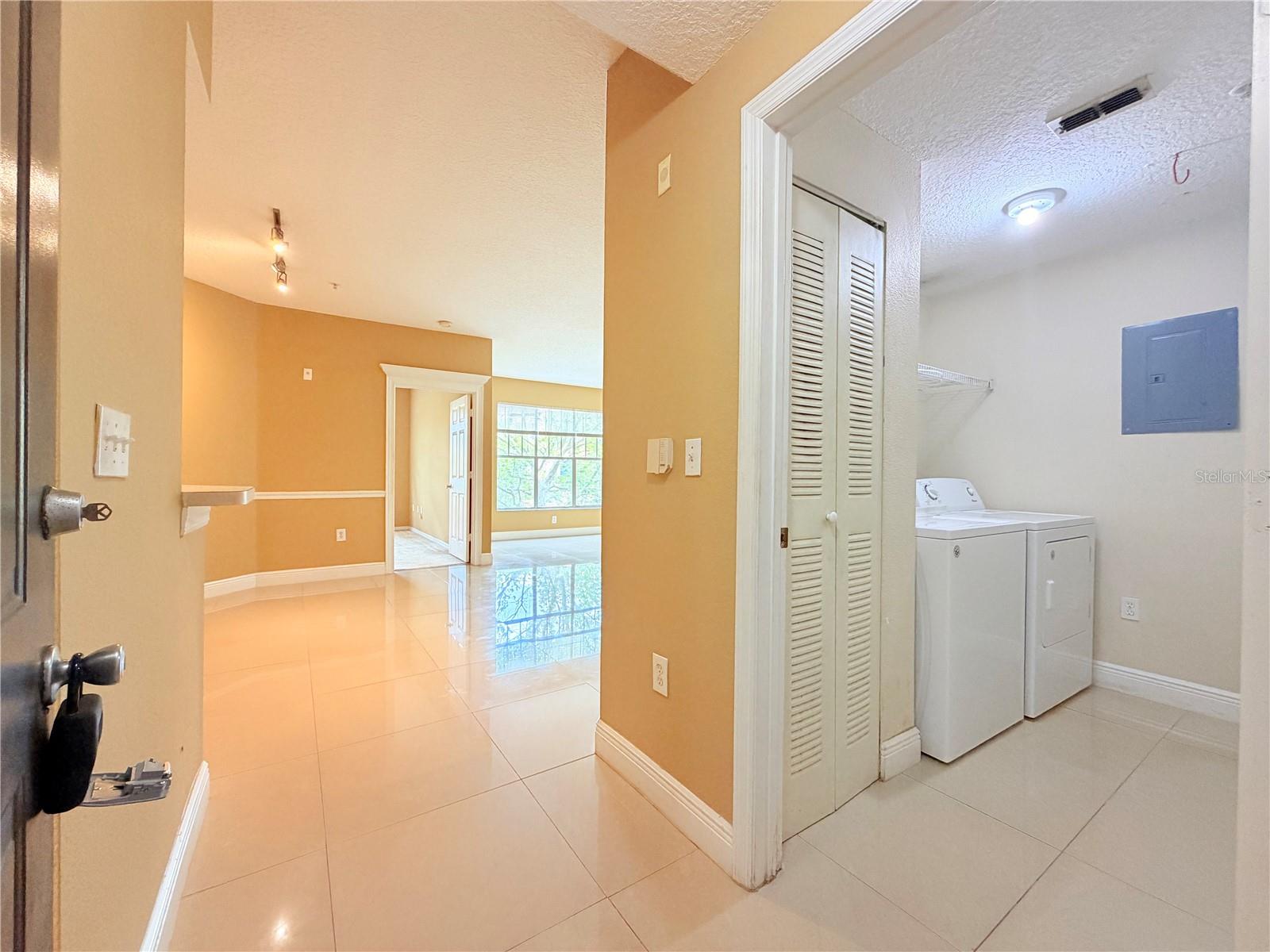 5524 METROWEST BLVD #10-203, ORLANDO, FL, 32811