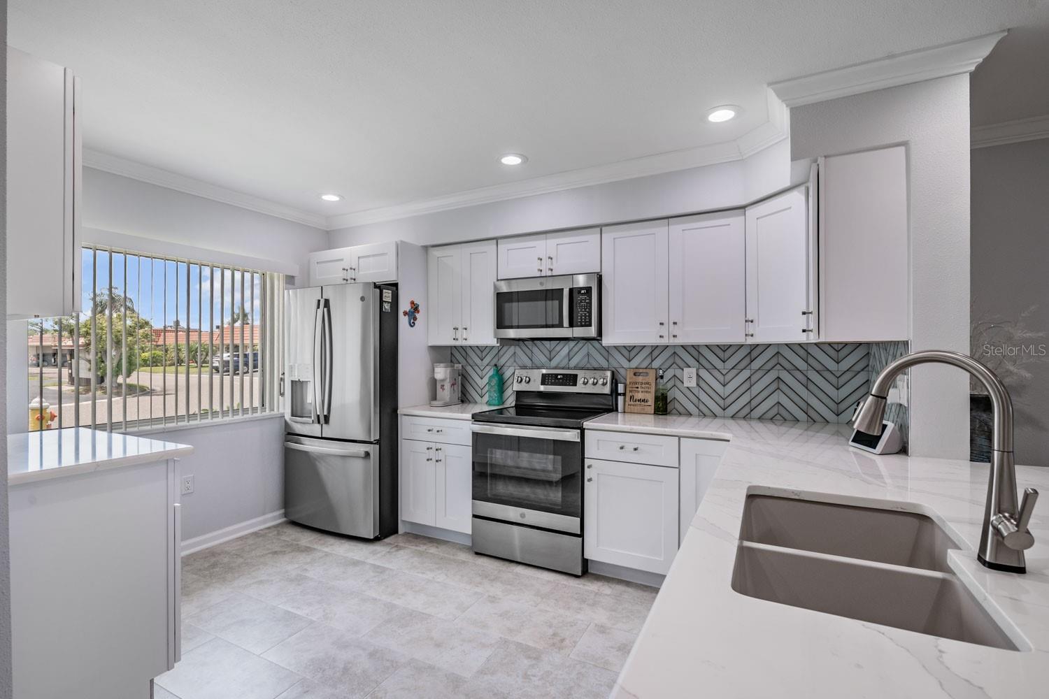 19029 US HIGHWAY 19 N #27A, CLEARWATER, FL, 33764