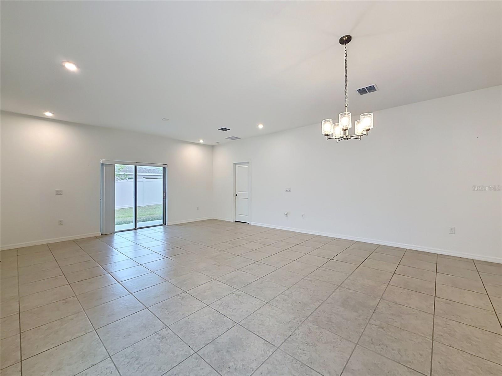 418 QUAYSIDE AVE, MASCOTTE, FL, 34753
