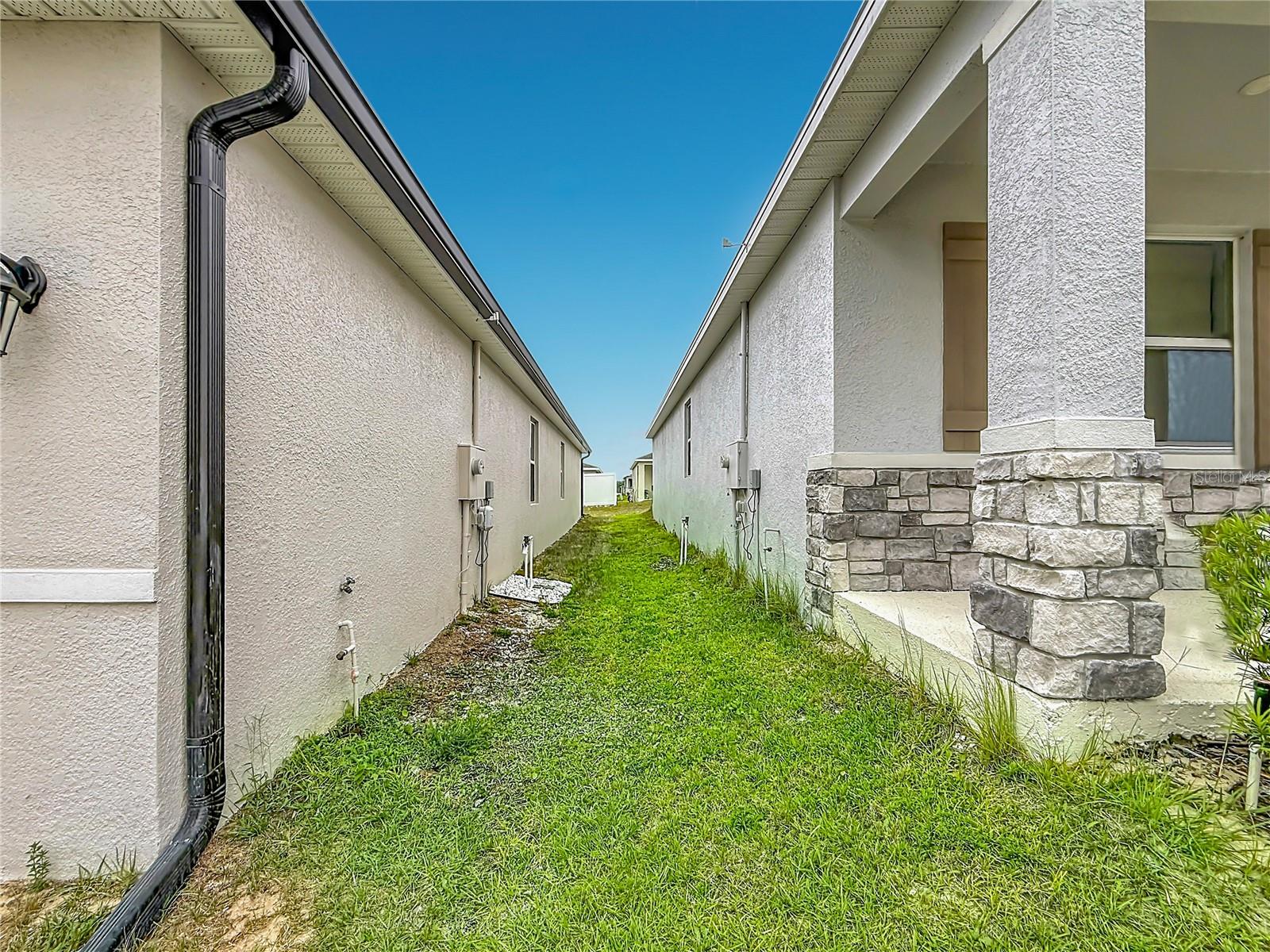 418 QUAYSIDE AVE, MASCOTTE, FL, 34753