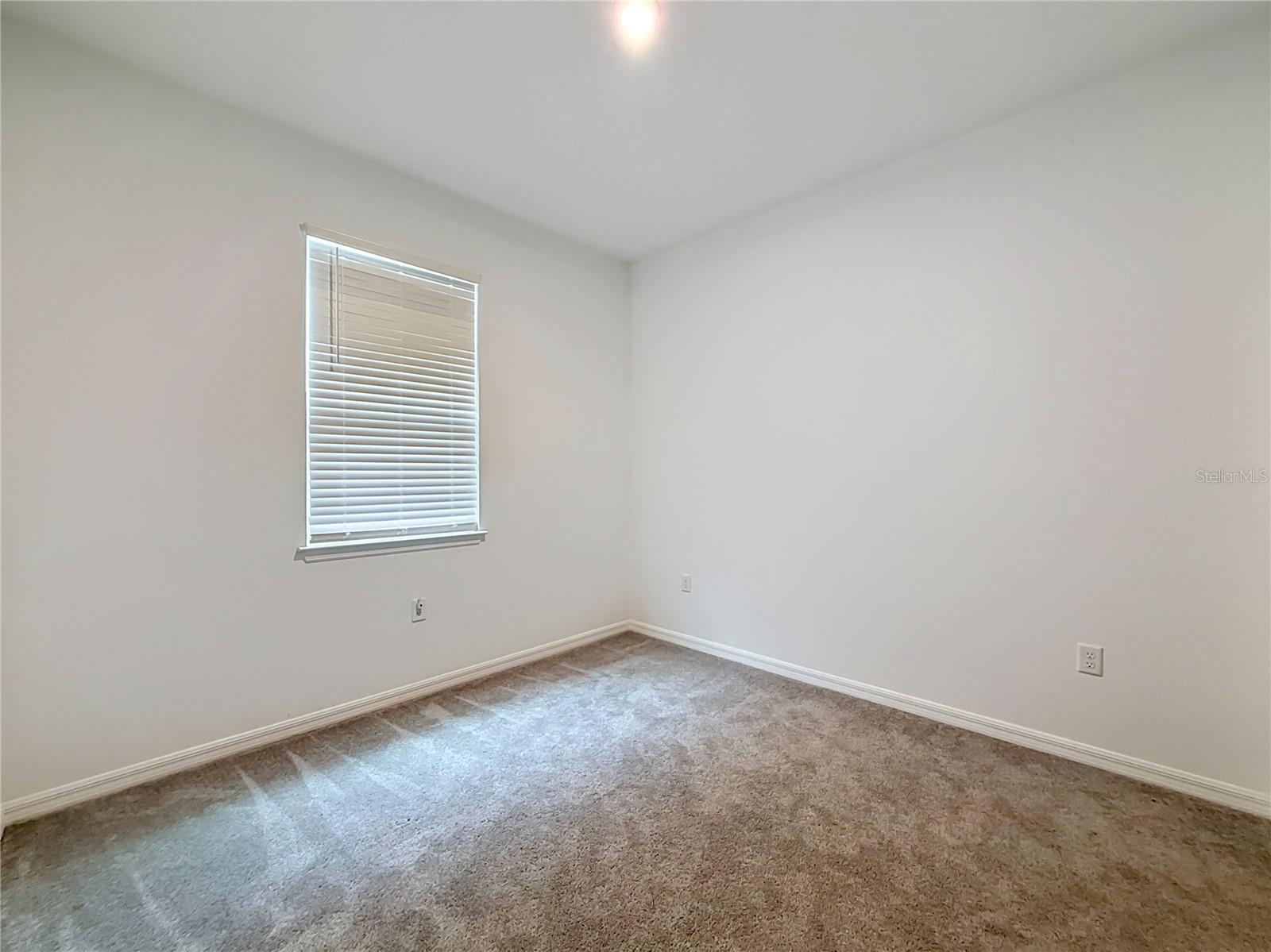418 QUAYSIDE AVE, MASCOTTE, FL, 34753