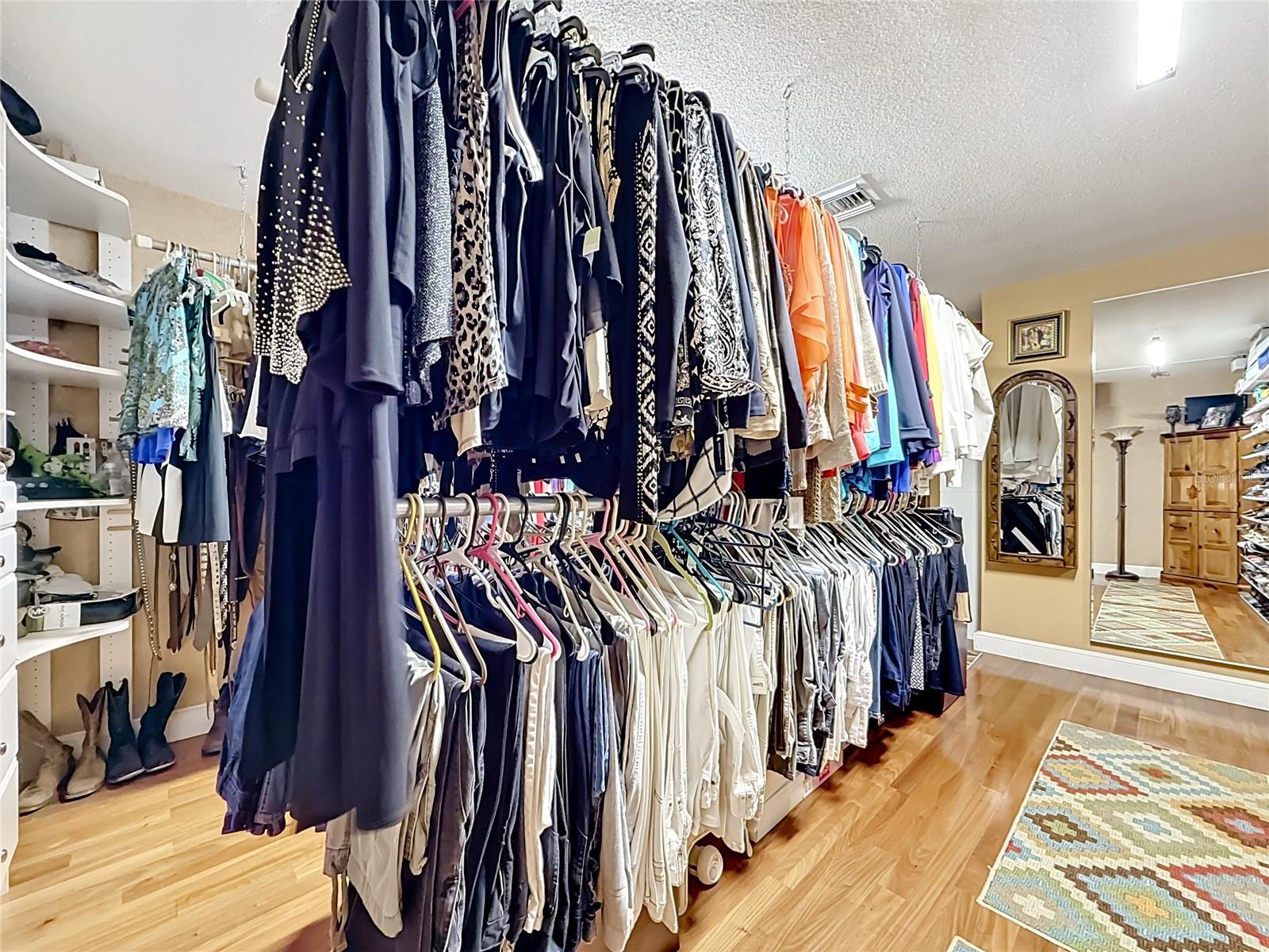 6490 BURNING TREE DR, SEMINOLE, FL, 33777