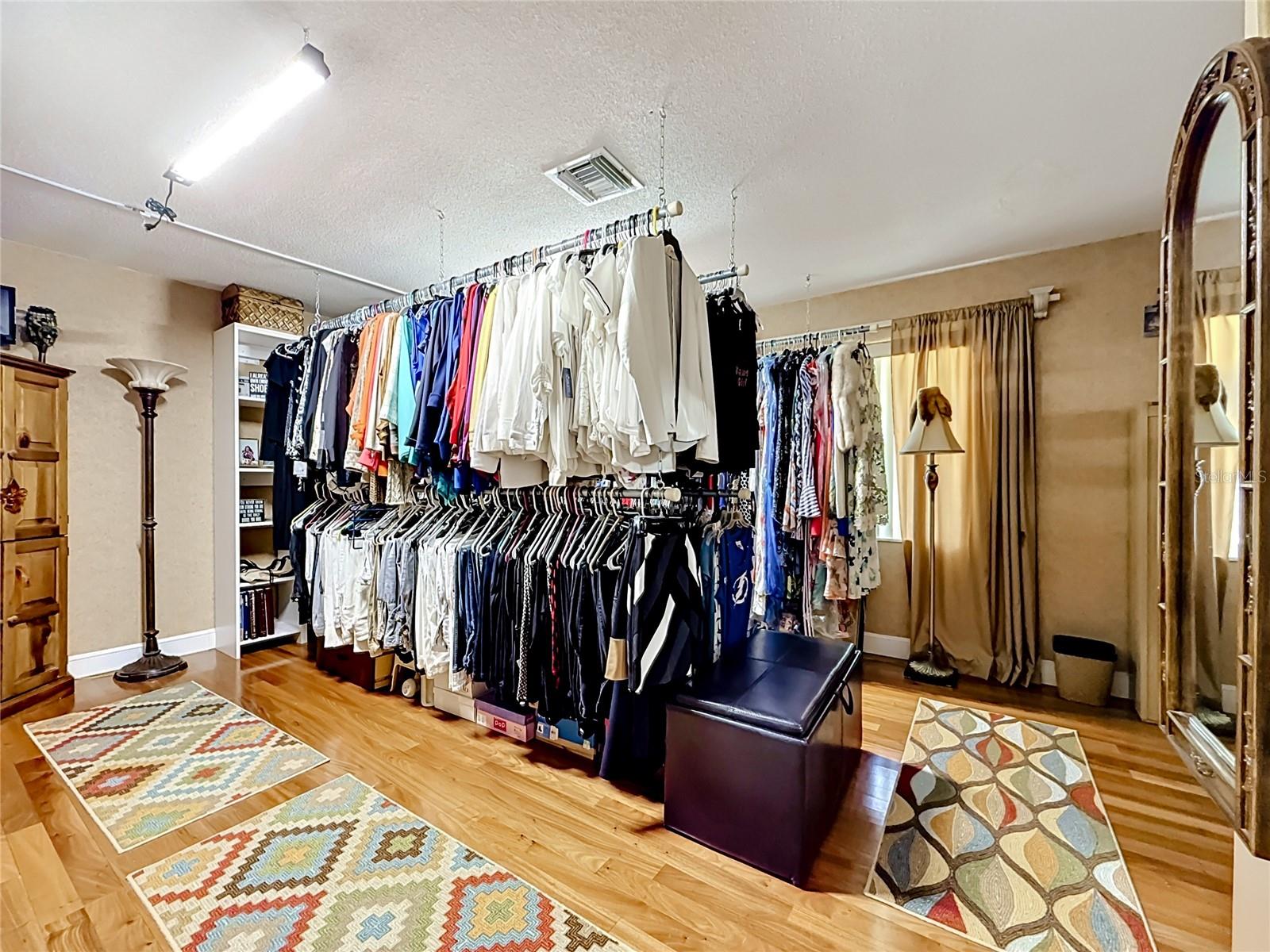 6490 BURNING TREE DR, SEMINOLE, FL, 33777