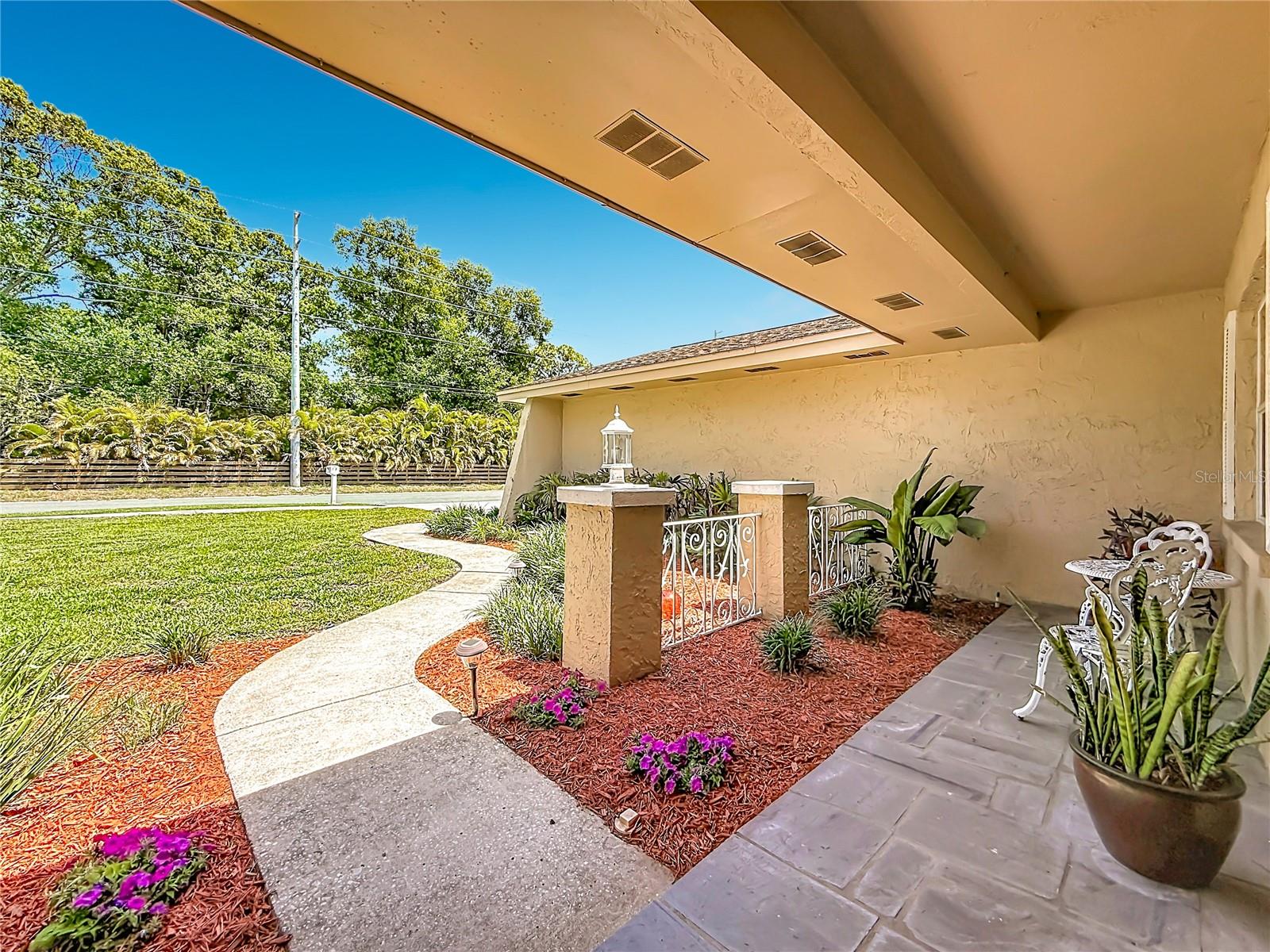 6490 BURNING TREE DR, SEMINOLE, FL, 33777