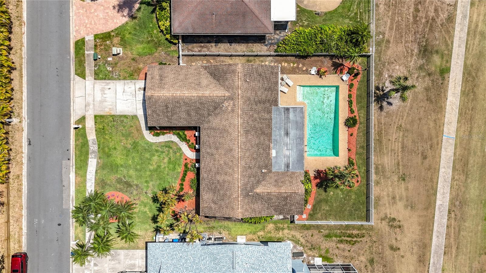 6490 BURNING TREE DR, SEMINOLE, FL, 33777