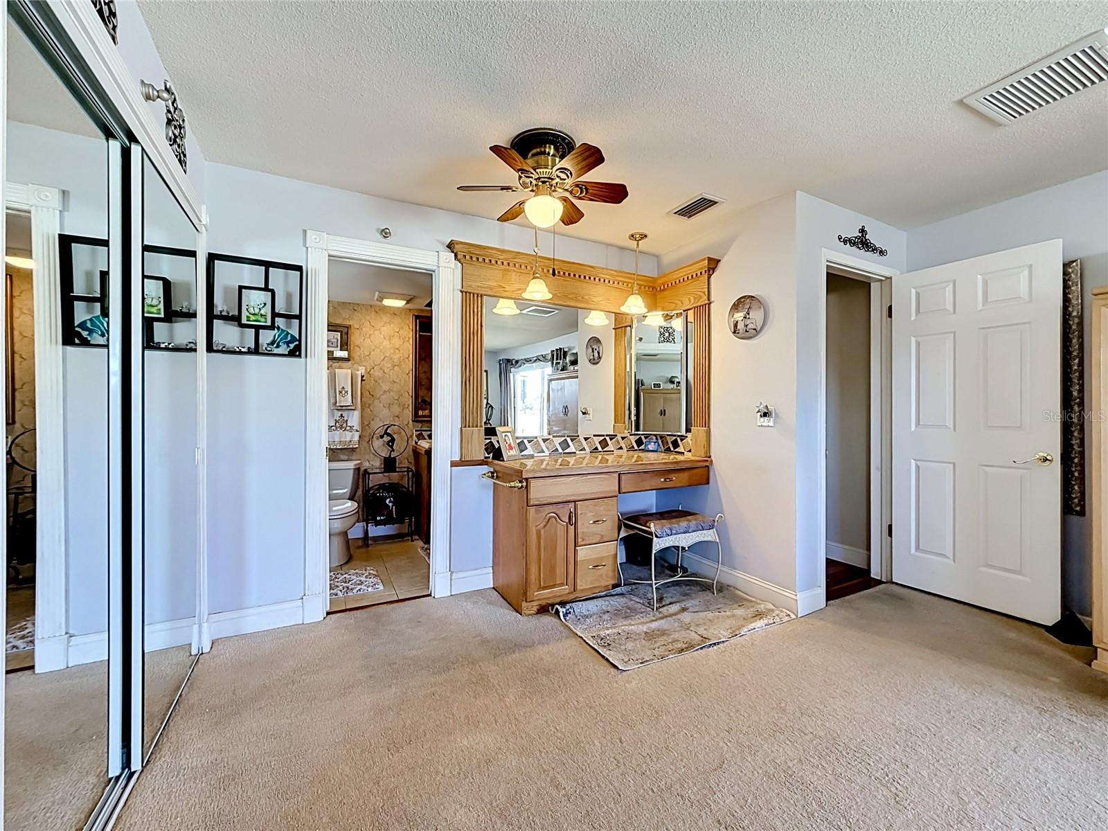6490 BURNING TREE DR, SEMINOLE, FL, 33777
