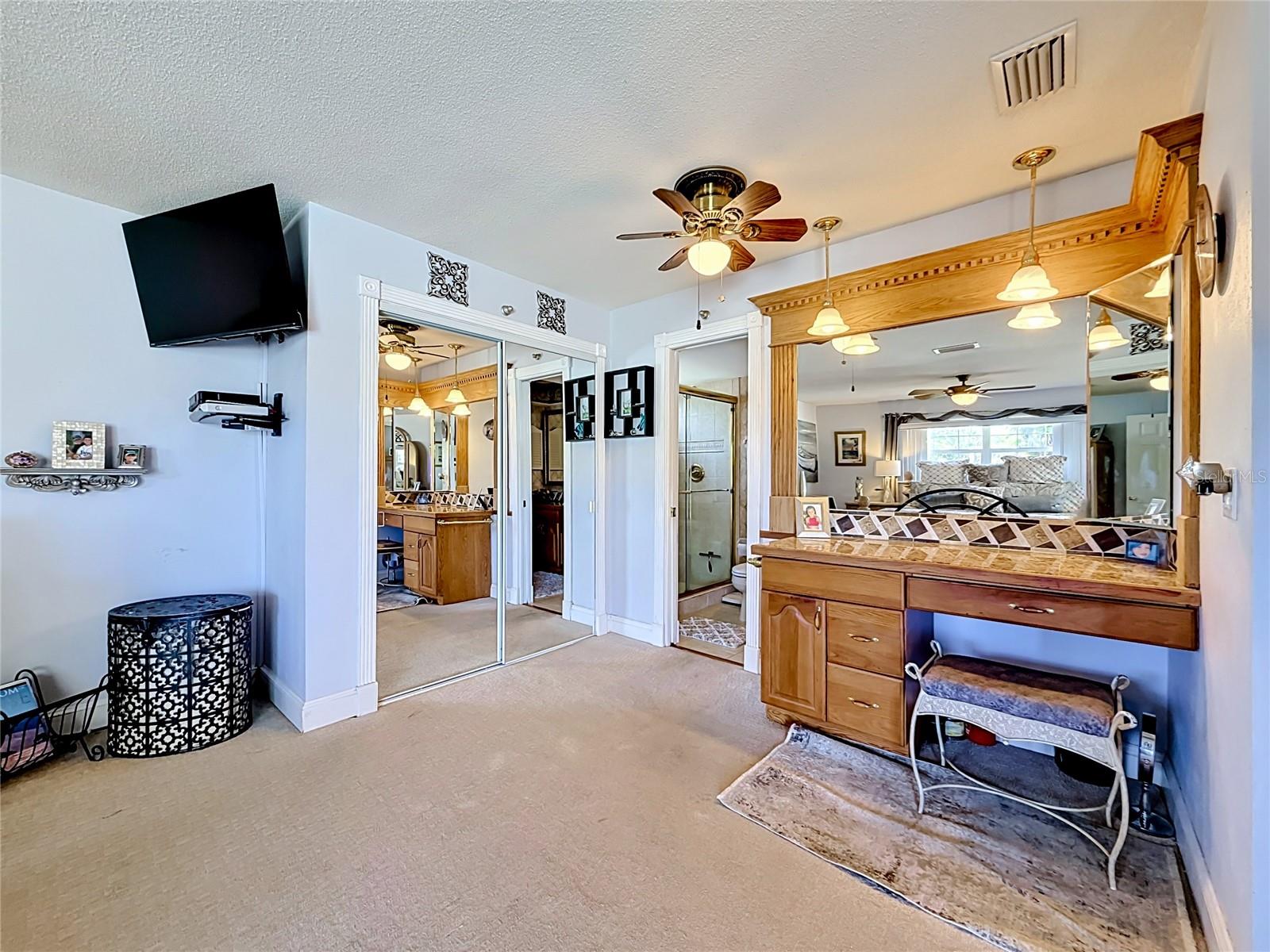 6490 BURNING TREE DR, SEMINOLE, FL, 33777