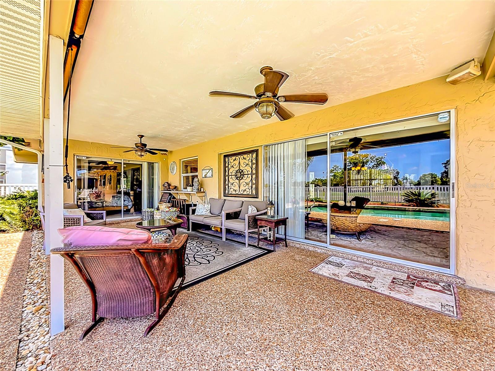 6490 BURNING TREE DR, SEMINOLE, FL, 33777