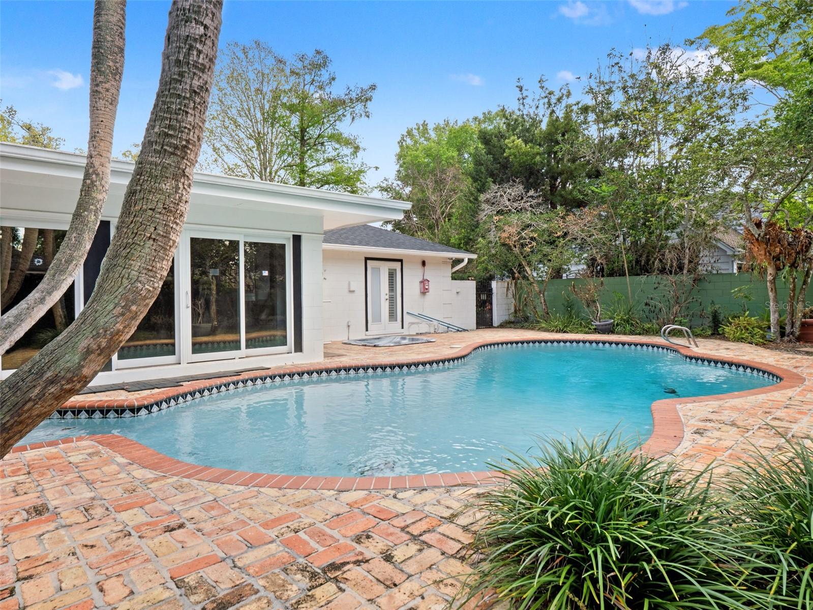 1214 SWEETBRIAR RD, ORLANDO, FL, 32806