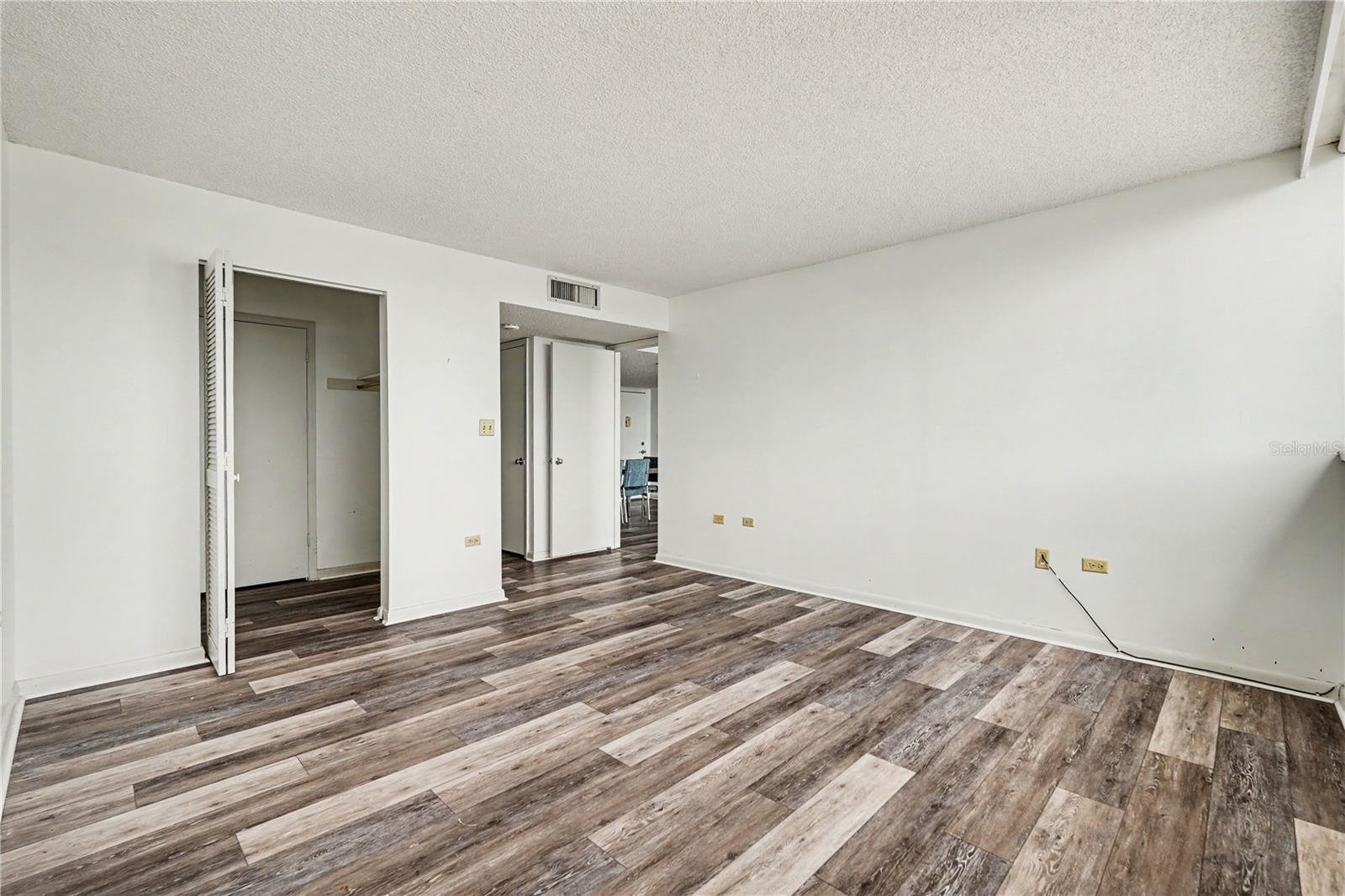 450 TREASURE ISLAND CSWY #601, TREASURE ISLAND, FL, 33706