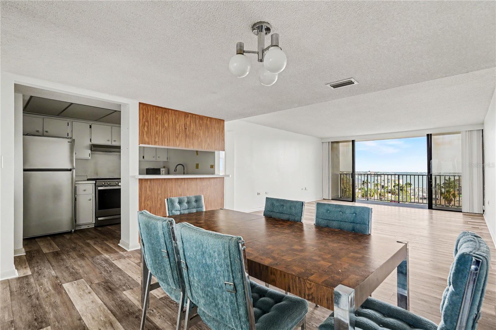 450 TREASURE ISLAND CSWY #601, TREASURE ISLAND, FL, 33706