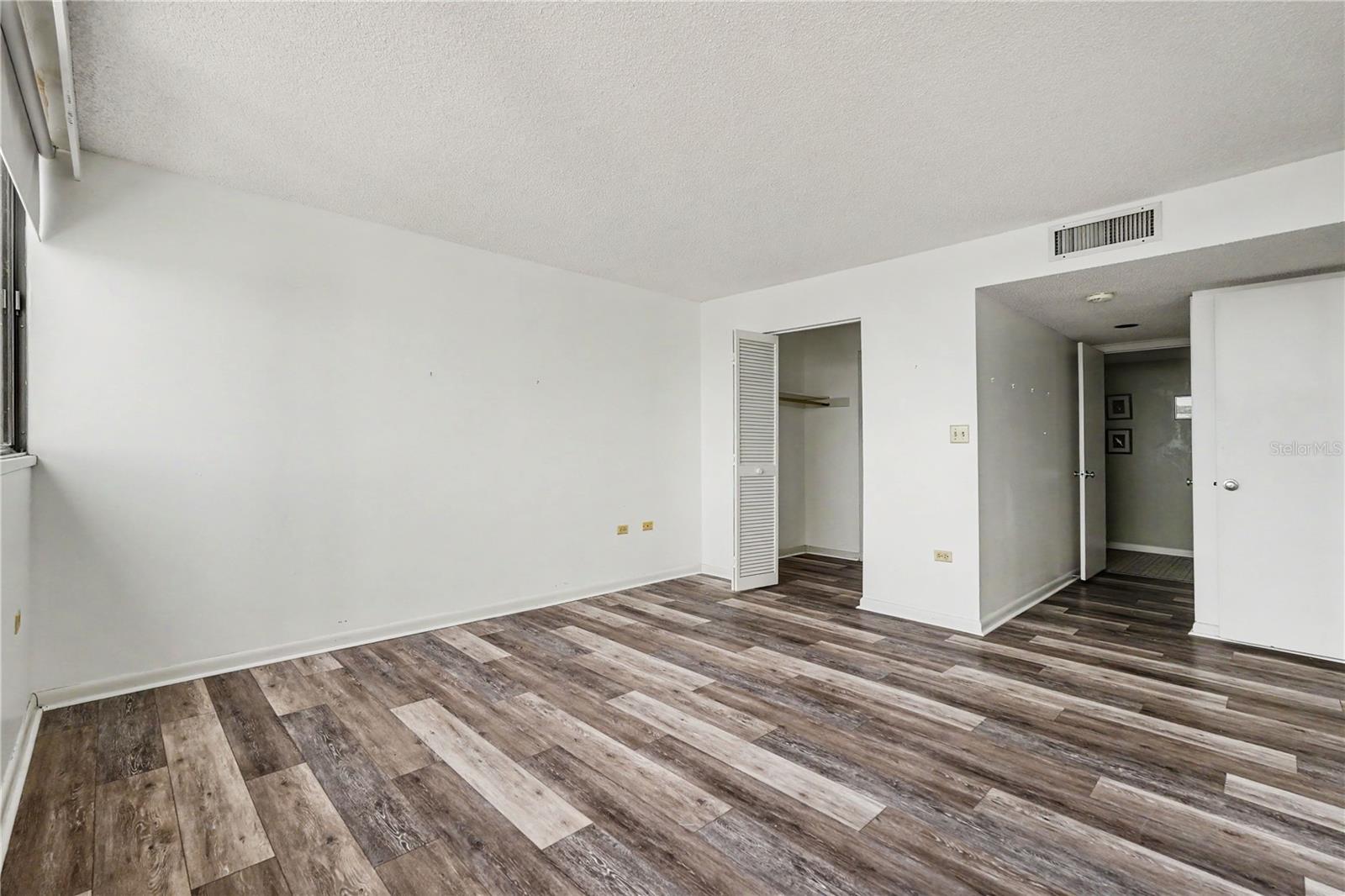 450 TREASURE ISLAND CSWY #601, TREASURE ISLAND, FL, 33706