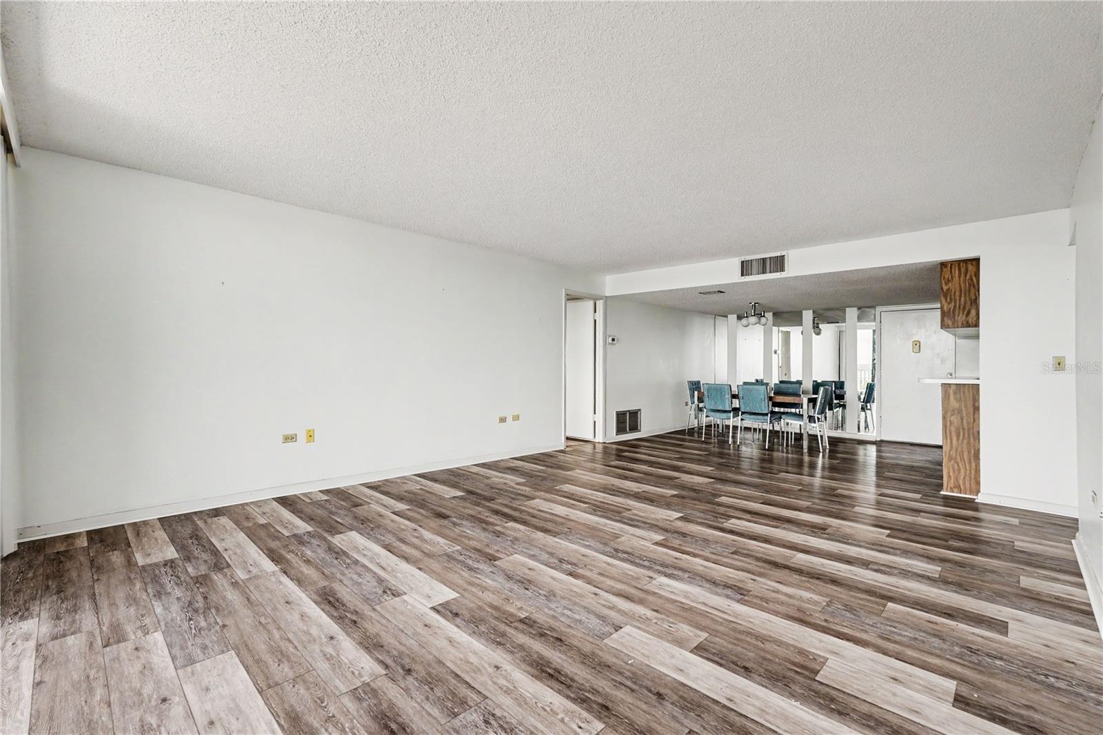 450 TREASURE ISLAND CSWY #601, TREASURE ISLAND, FL, 33706