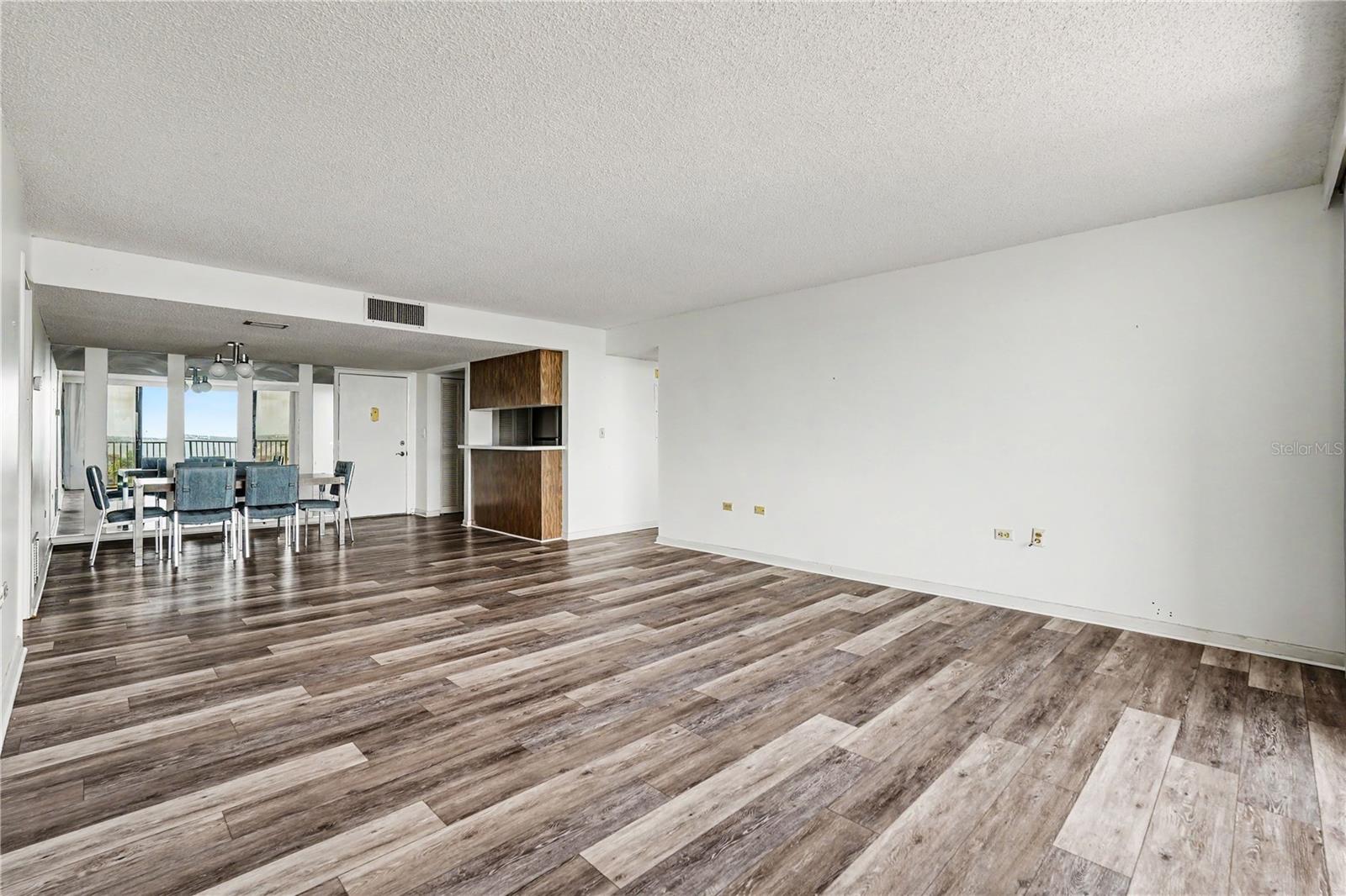 450 TREASURE ISLAND CSWY #601, TREASURE ISLAND, FL, 33706